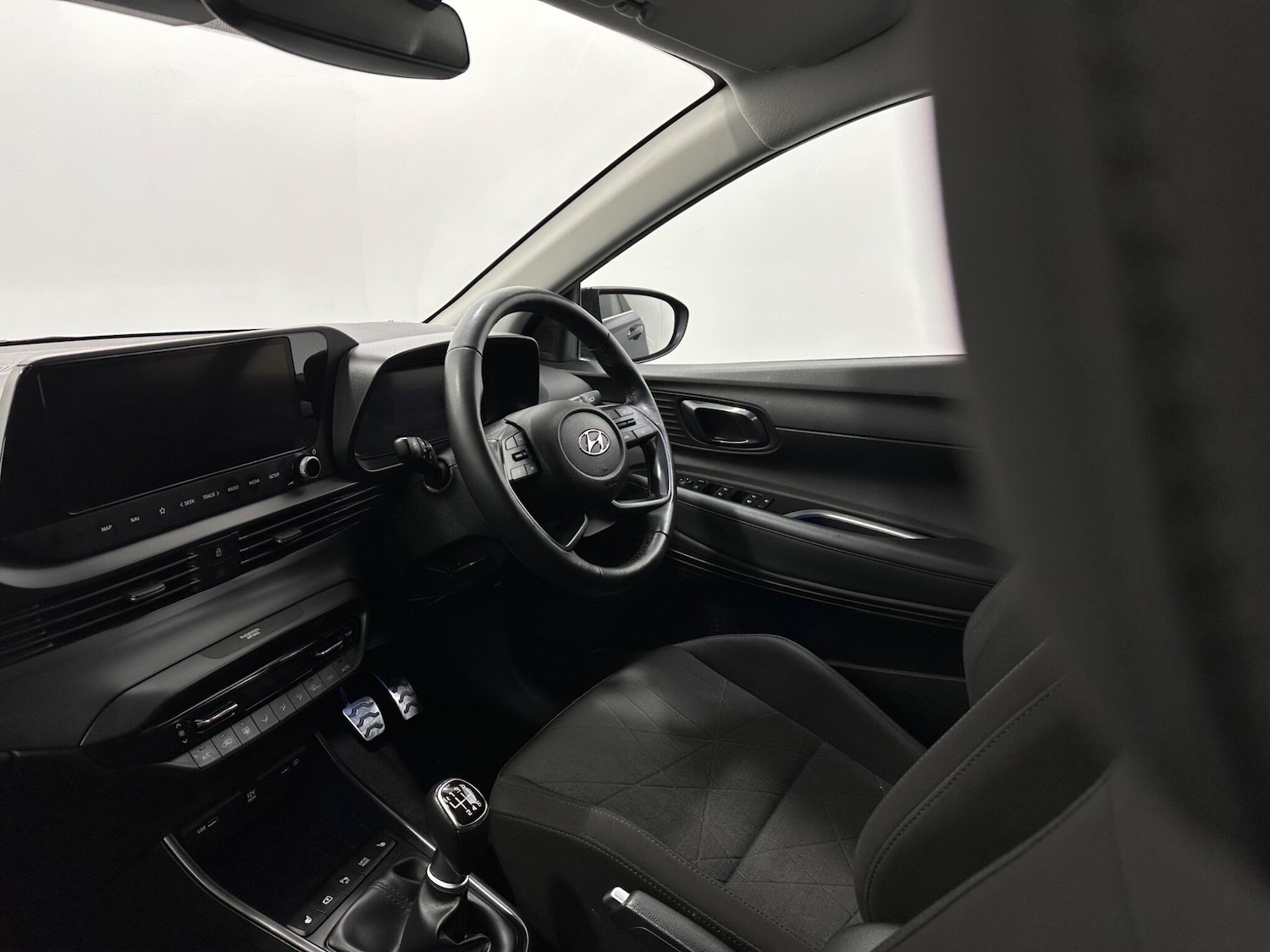 Used Hyundai BAYON 2022 for sale - 76878673: Photo 26