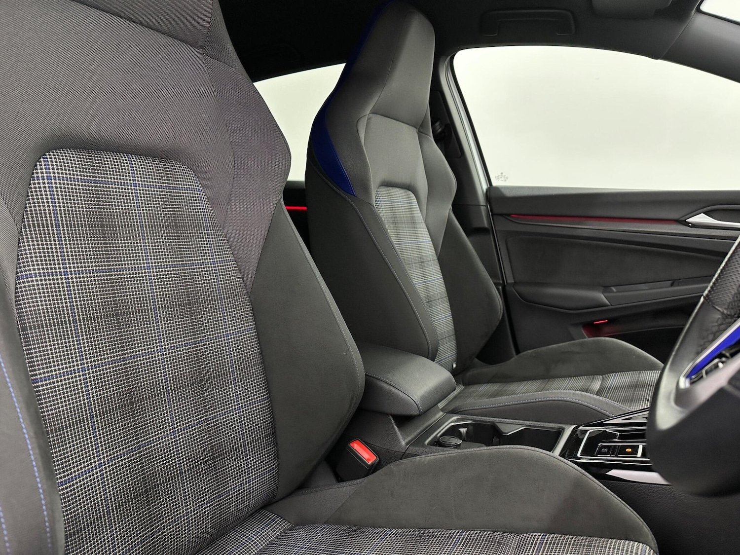 Used Volkswagen Golf for sale - 77898345: Photo 32