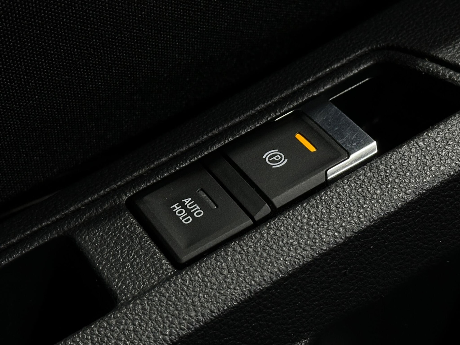 Used Volkswagen T-Roc 2019 for sale - 76878598: Photo 19