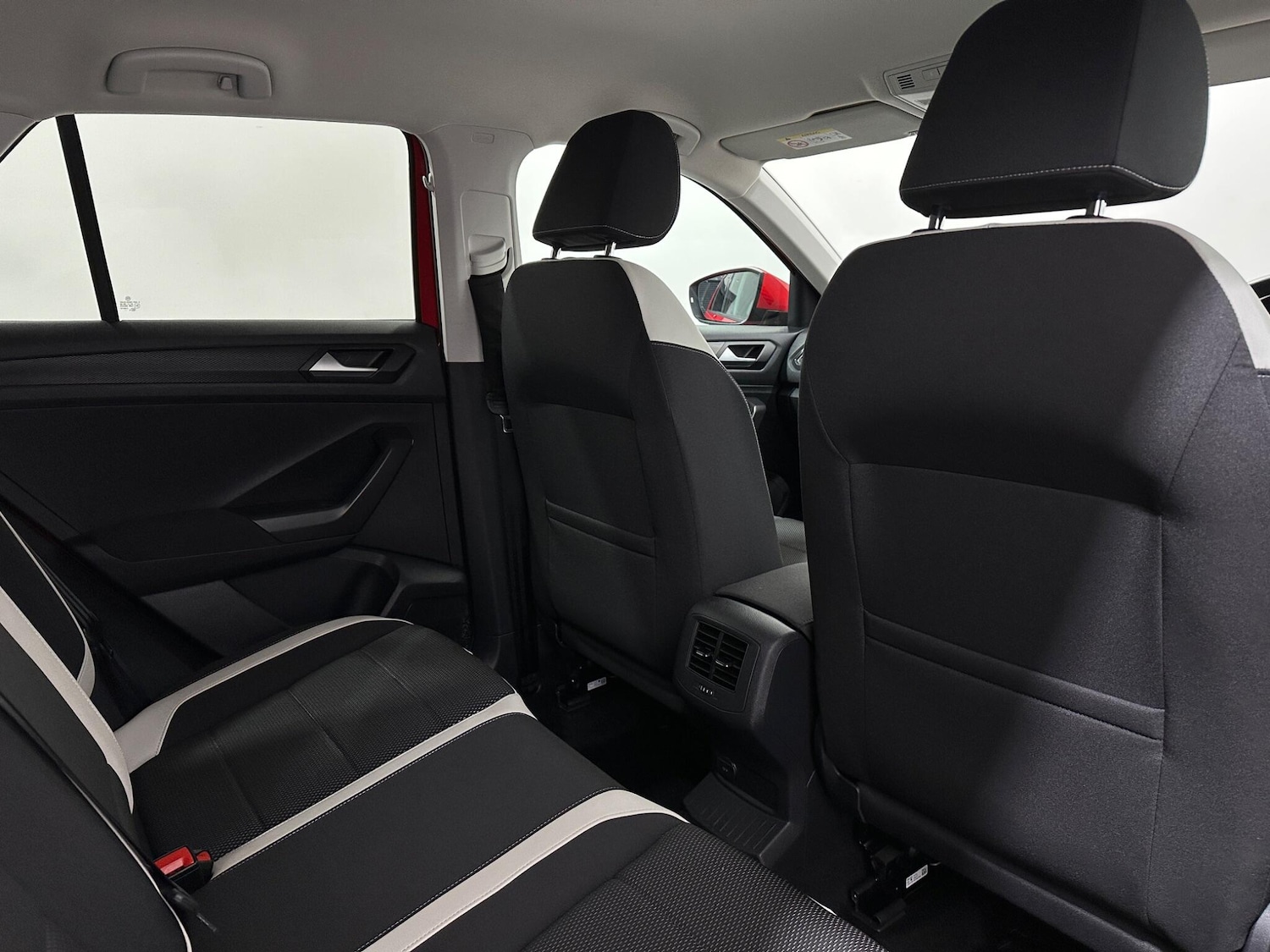 Used Volkswagen T-Roc 2019 for sale - 76878598: Photo 41