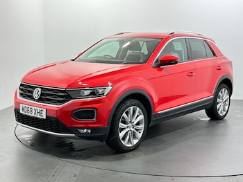 Used Volkswagen T-Roc 2019 for sale - 76878598: Photo