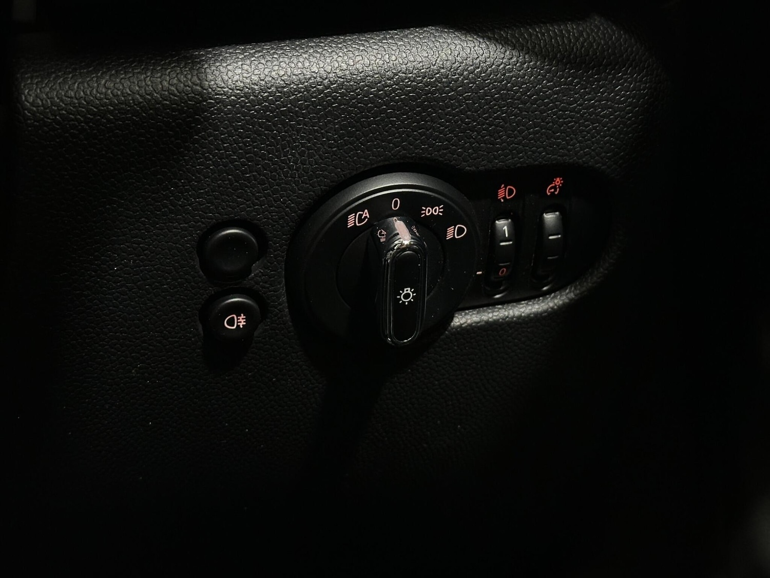 Used MINI Convertible 2021 for sale - 76878600: Photo 16