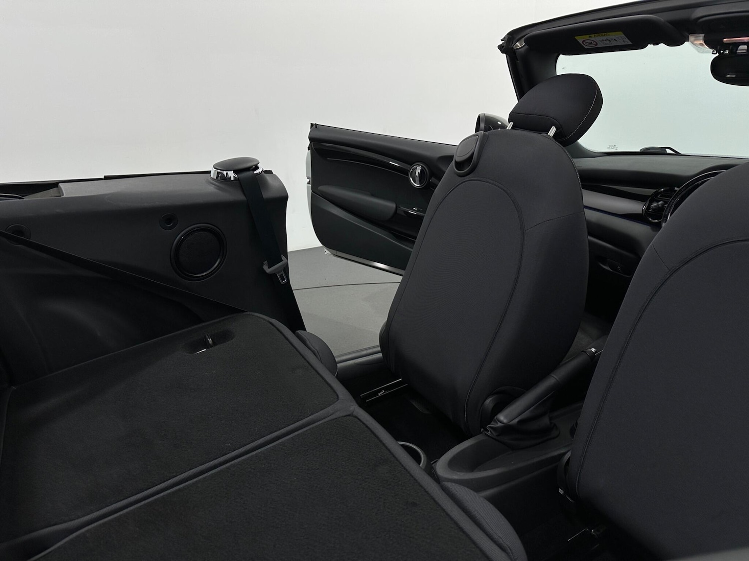 Used MINI Convertible 2021 for sale - 76878600: Photo 39