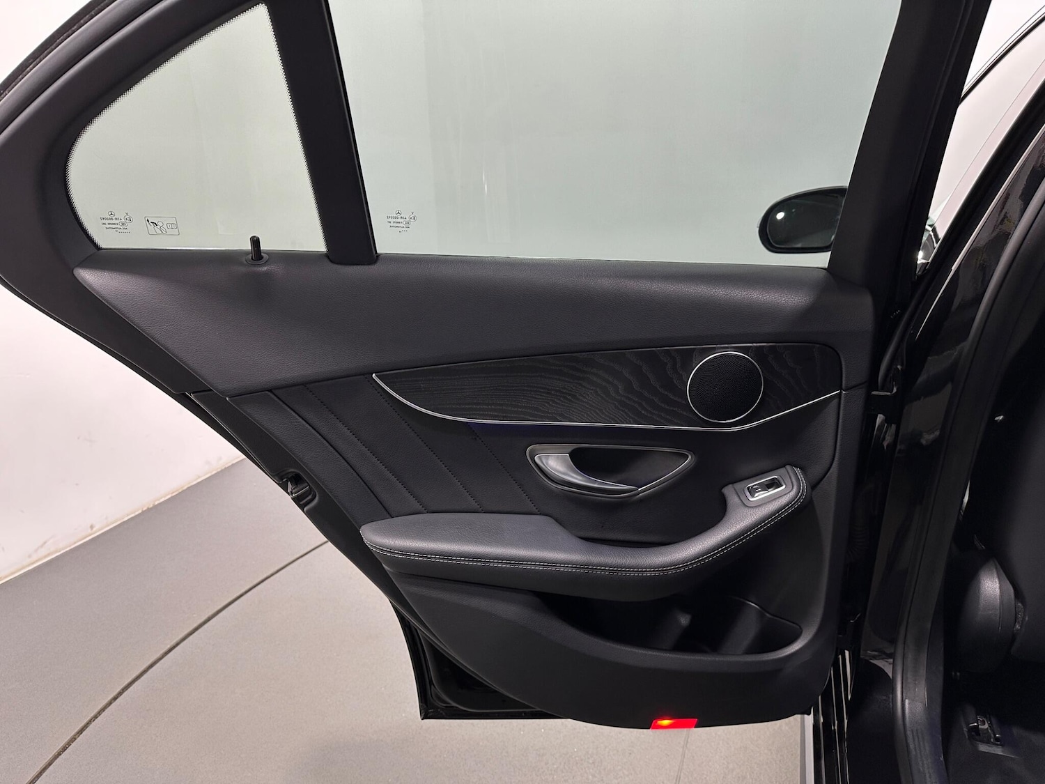 Used Mercedes-Benz C Class 2019 for sale - 77523898: Photo 39