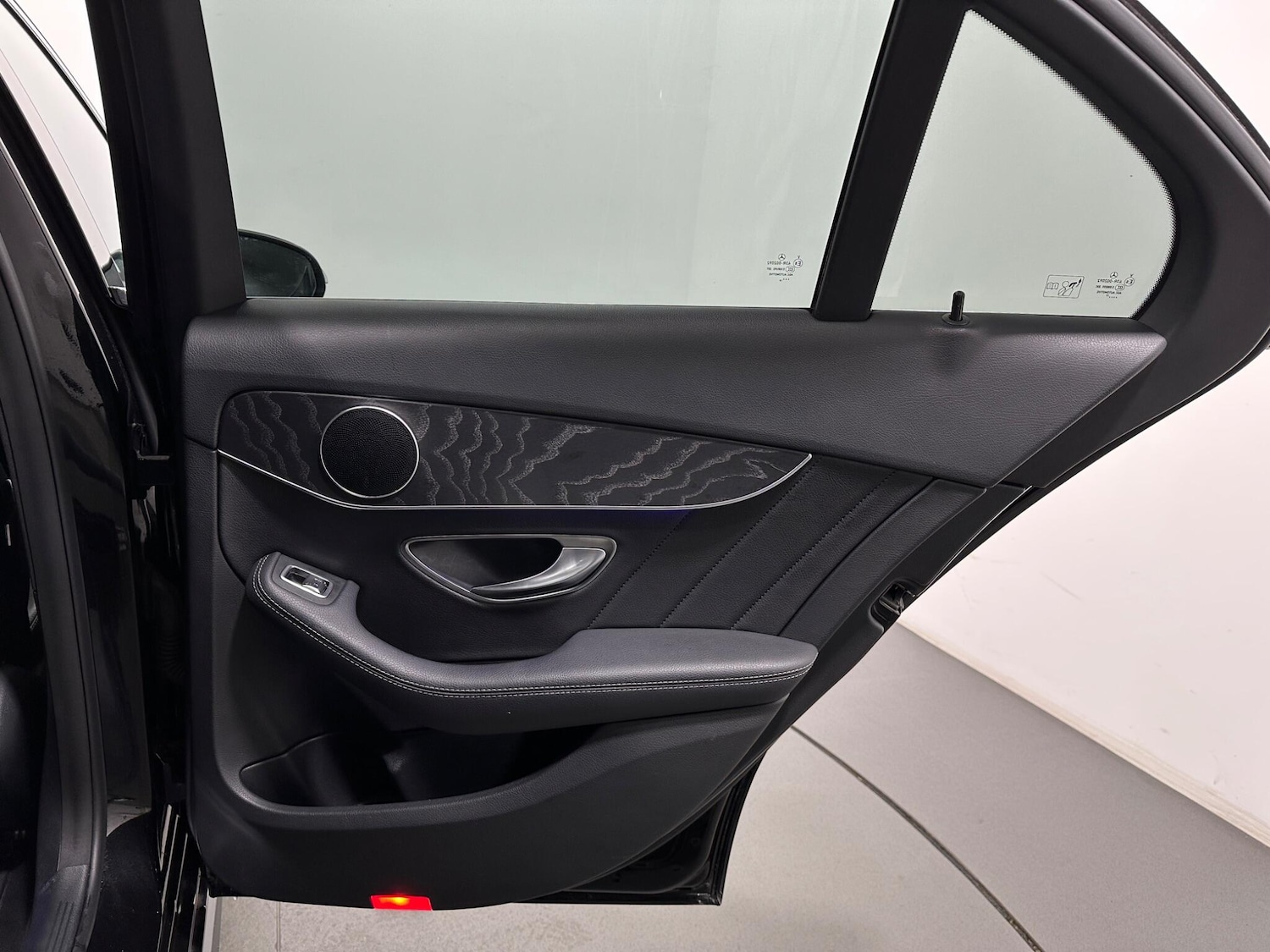 Used Mercedes-Benz C Class 2019 for sale - 77523898: Photo 42