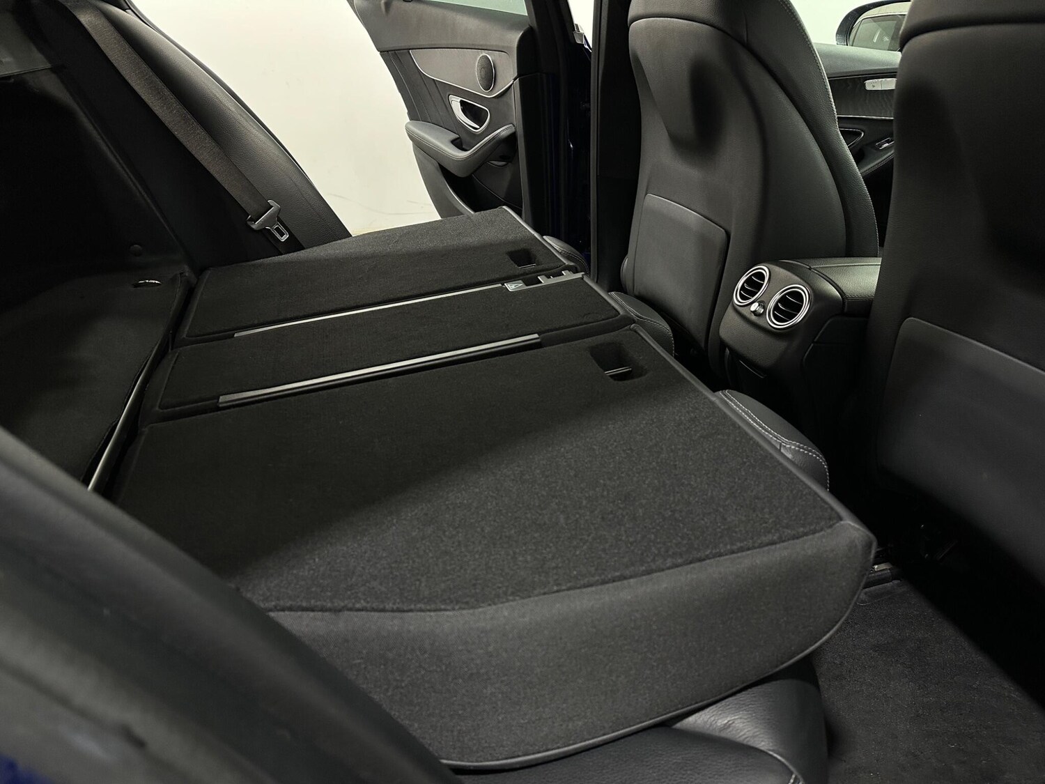 Used Mercedes-Benz C Class for sale - 77425334: Photo 48