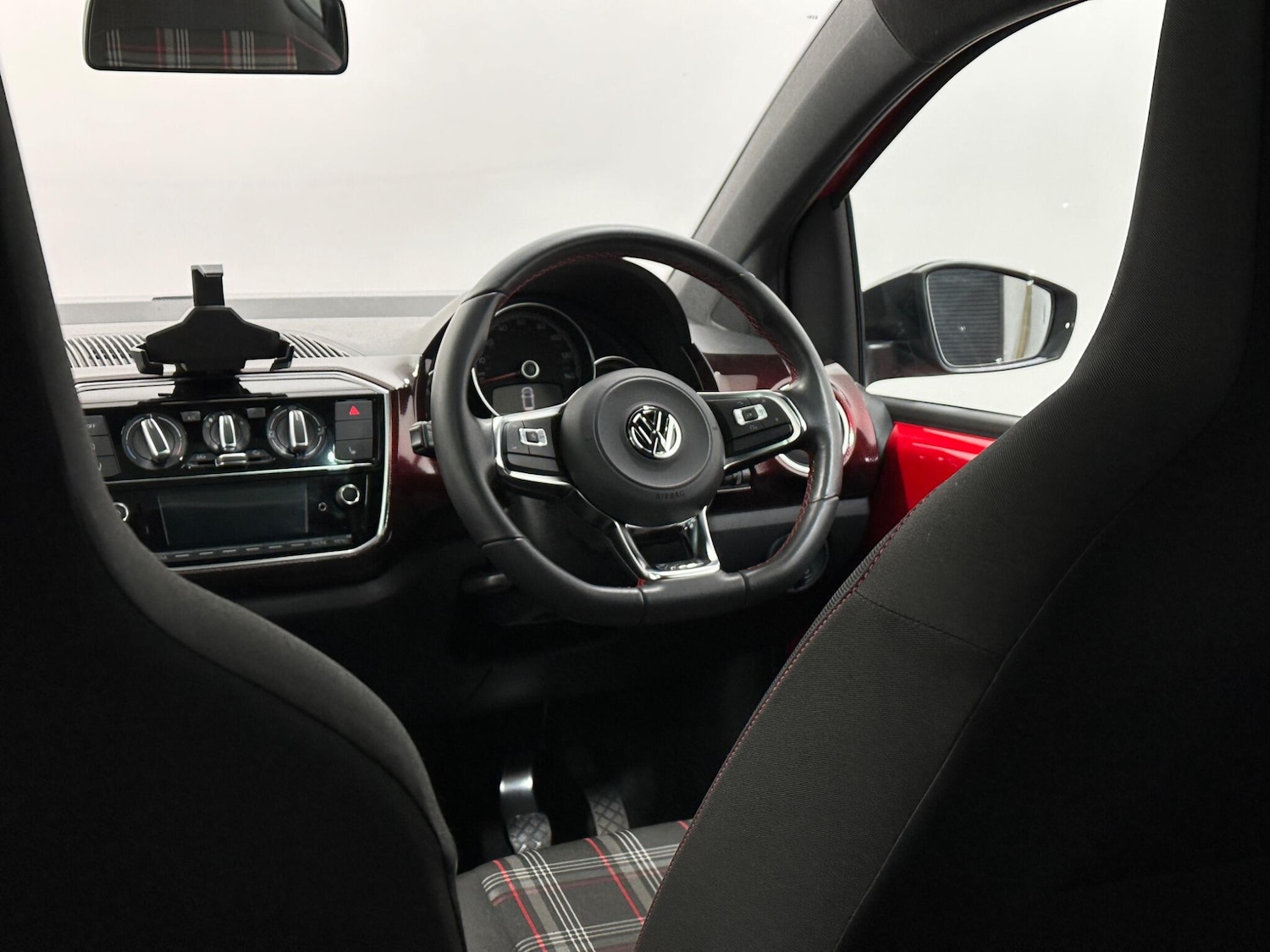 Used Volkswagen up! 2019 for sale - 77091148: Photo 11