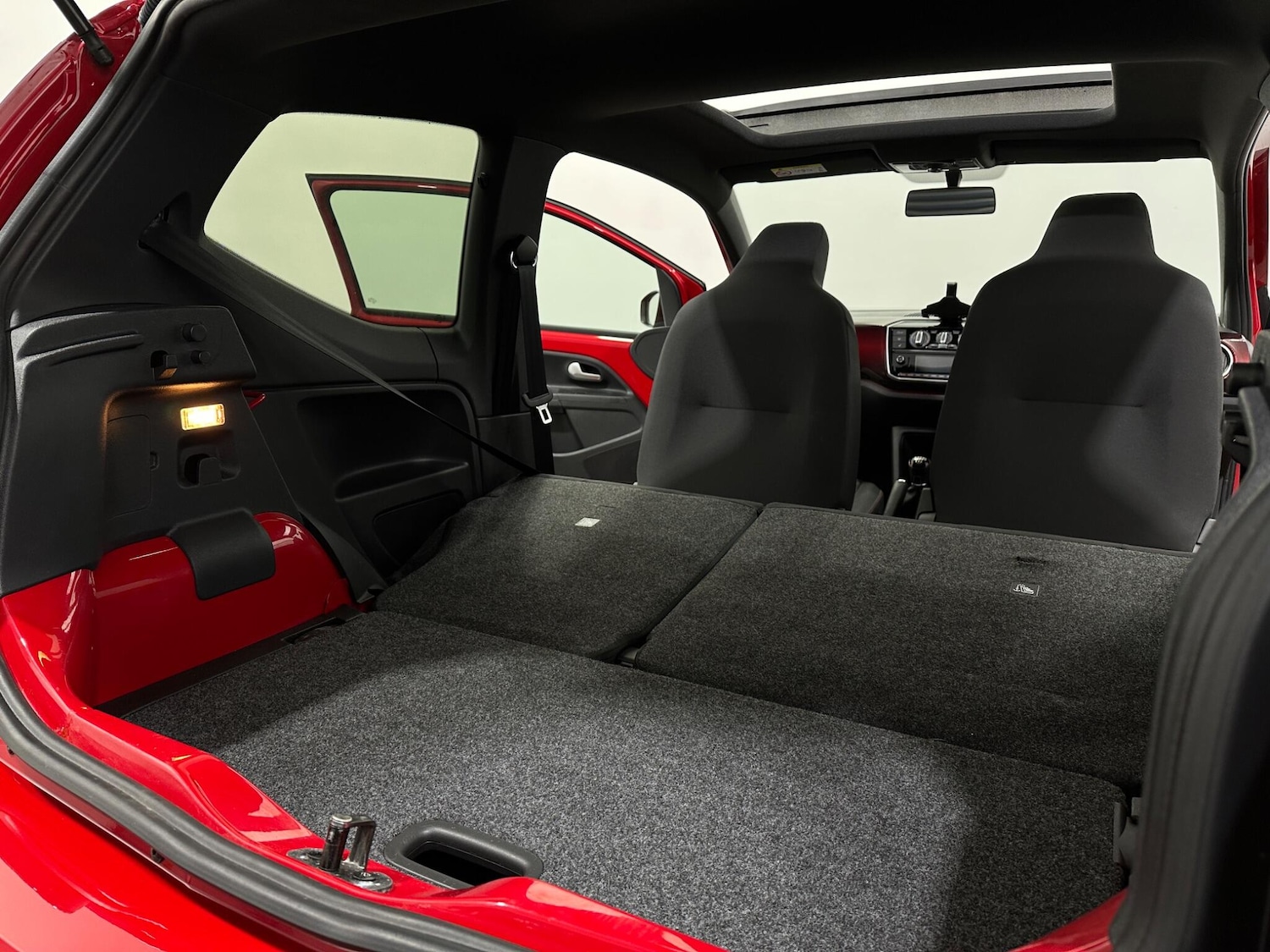 Used Volkswagen up! 2019 for sale - 77091148: Photo 38