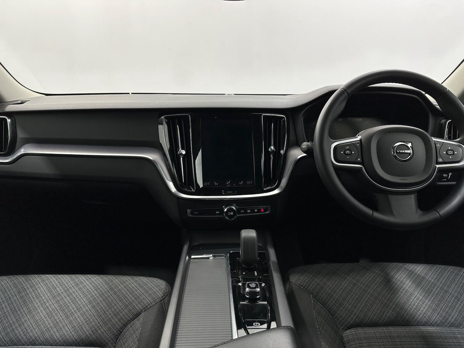 Used Volvo V60 2022 for sale - 77330941: Photo 20