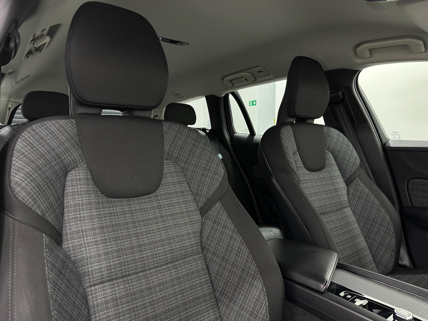 Used Volvo V60 2022 for sale - 77330941: Photo 33