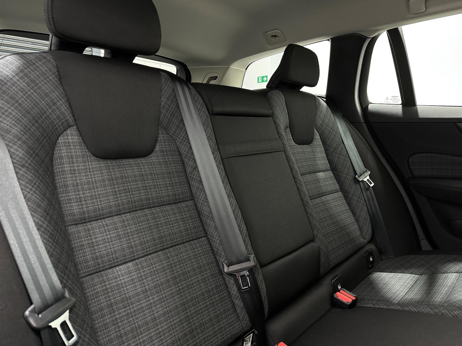 Used Volvo V60 2022 for sale - 77330941: Photo 42