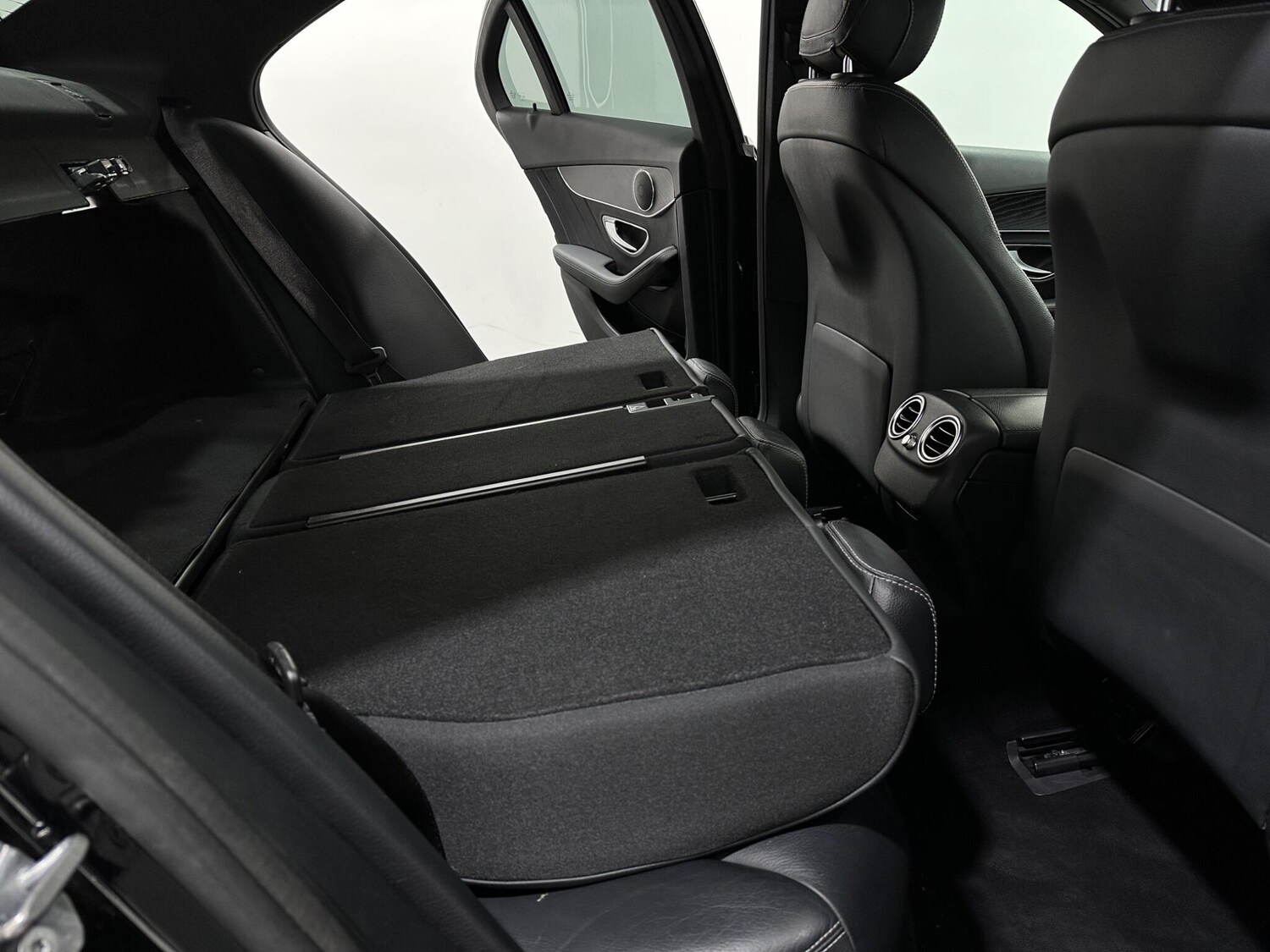 Used Mercedes-Benz C Class for sale - 77723346: Photo 48