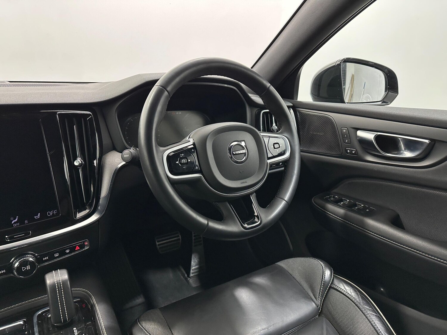 Used Volvo V60 for sale - 78214670: Photo 12