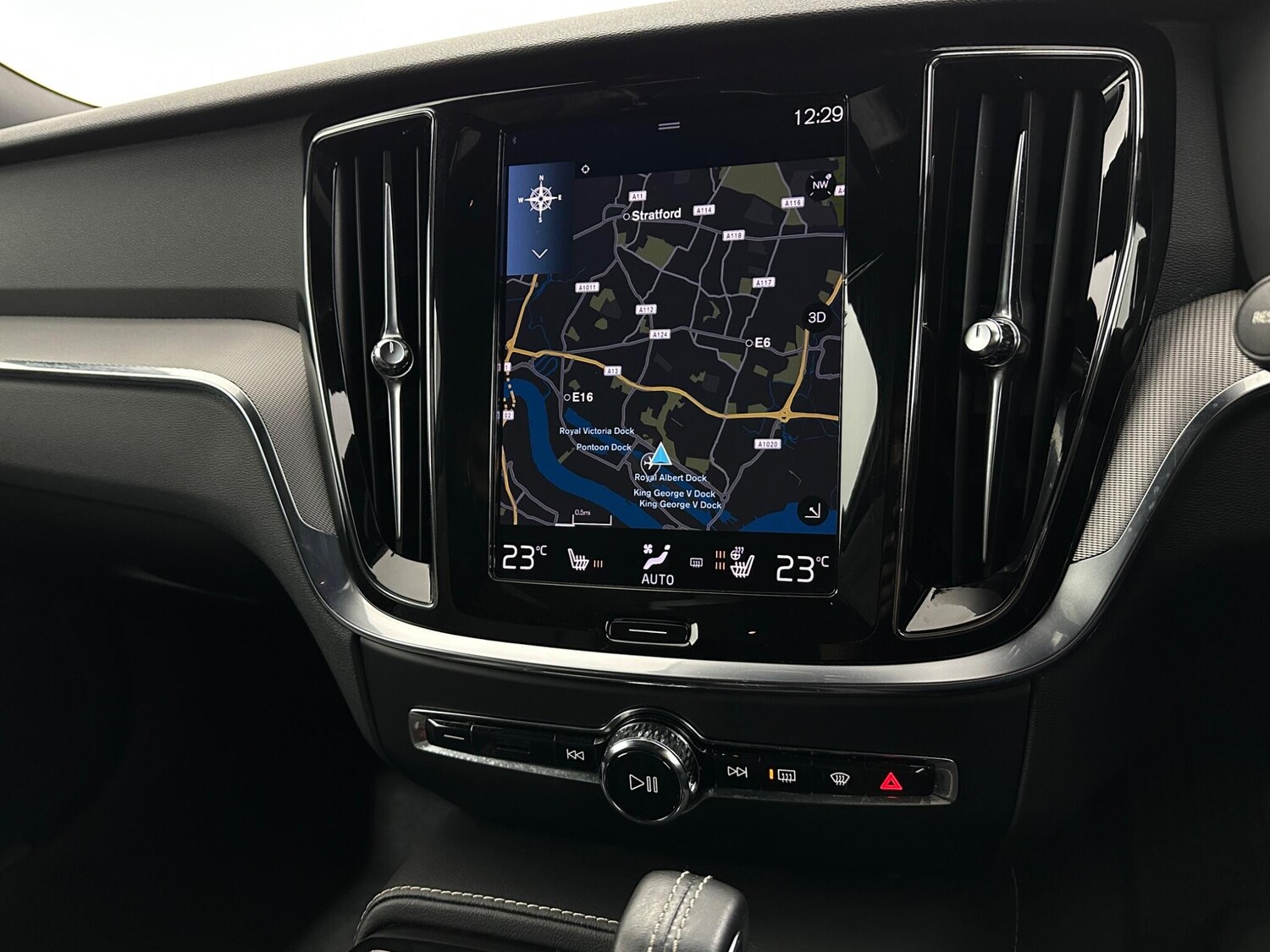 Used Volvo V60 for sale - 78214670: Photo 23