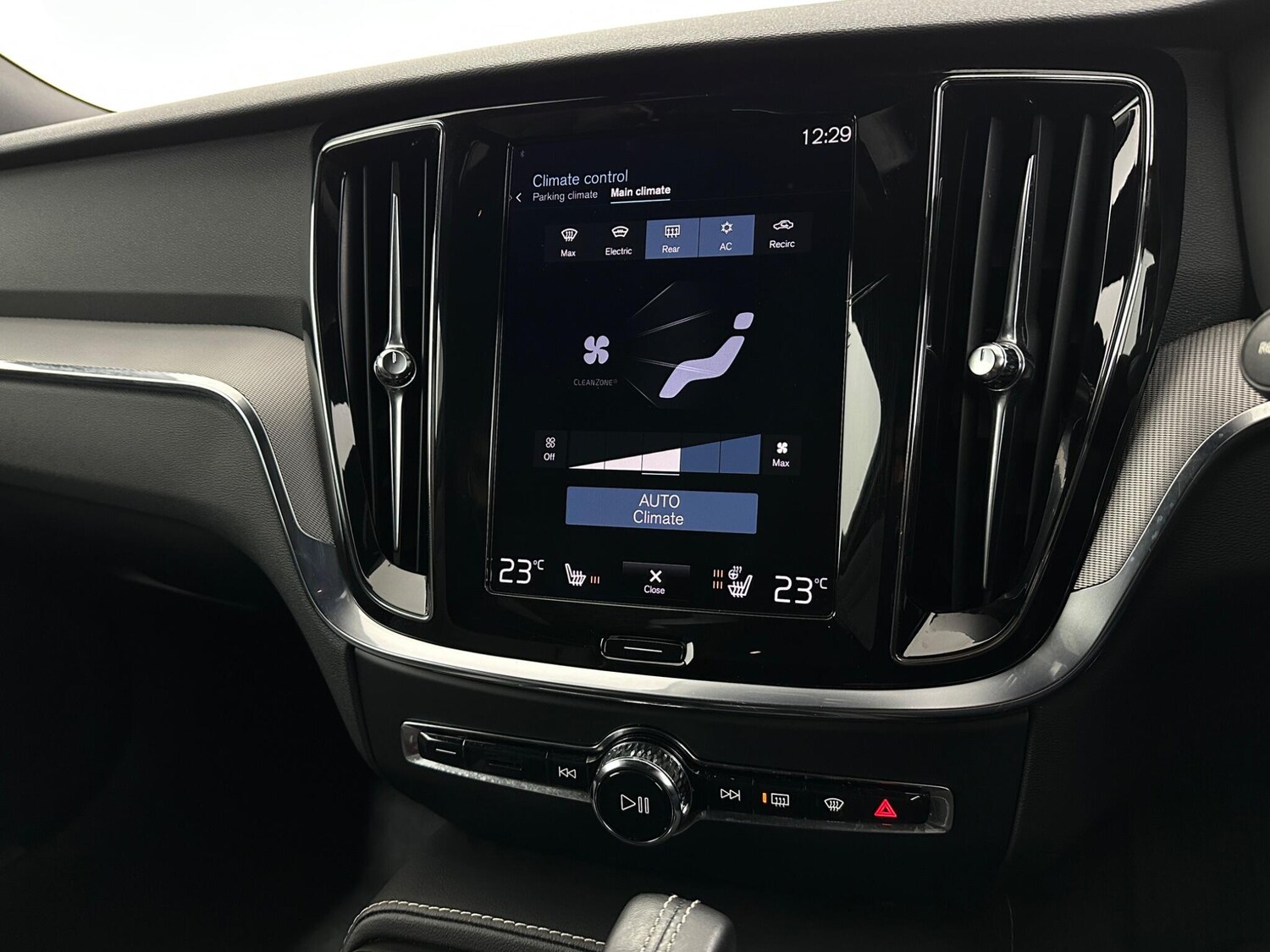 Used Volvo V60 for sale - 78214670: Photo 27