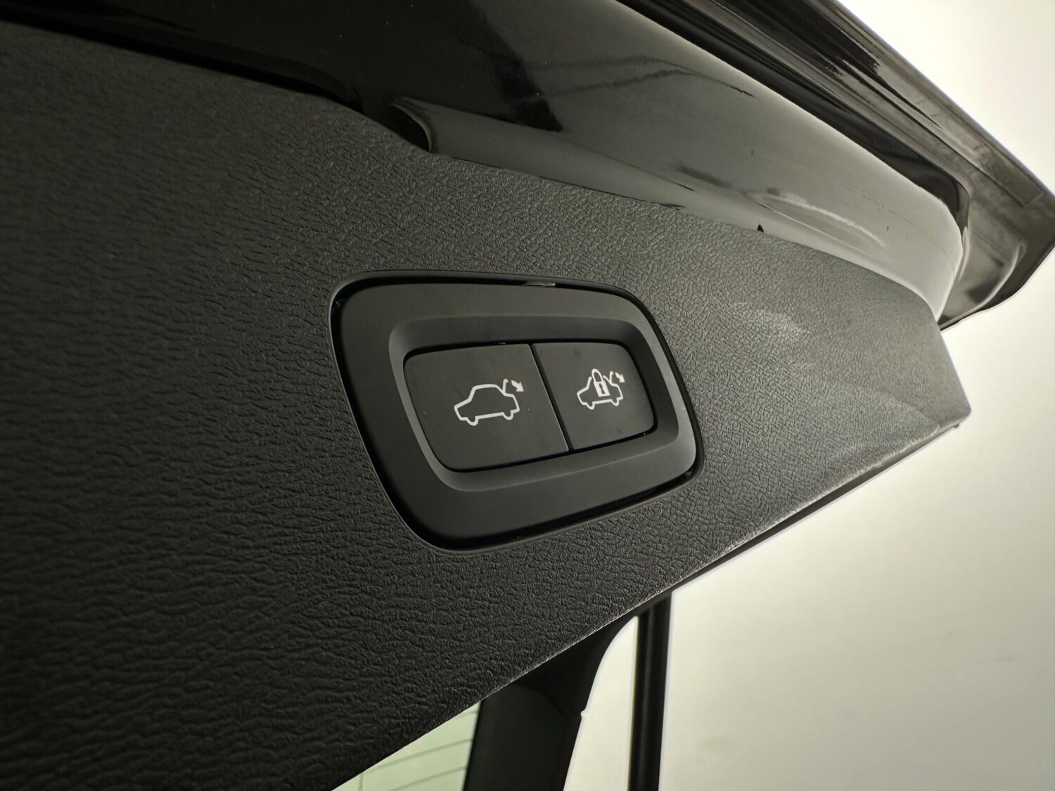 Used Volvo V60 for sale - 78214670: Photo 50