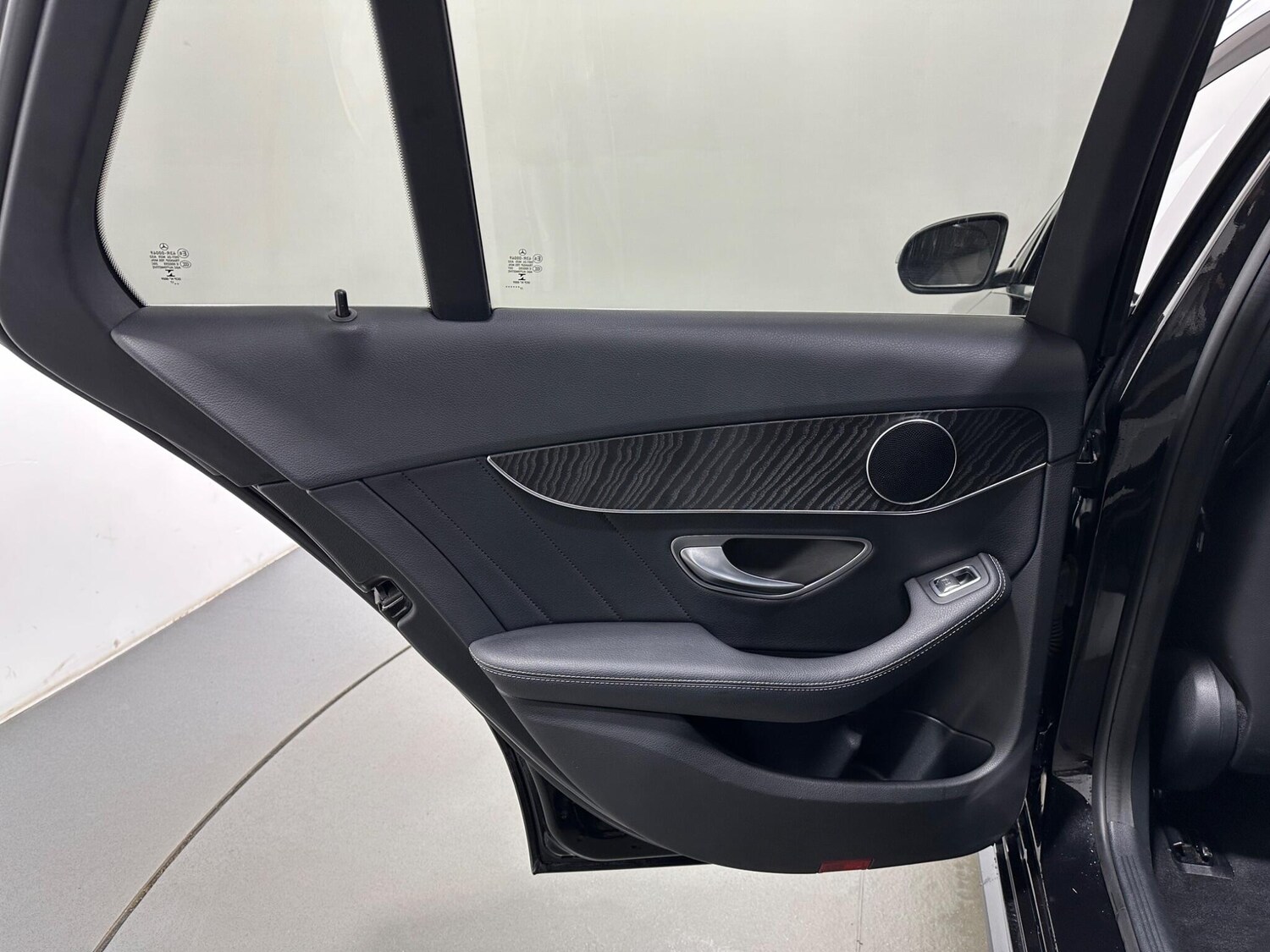 Used Mercedes-Benz C Class for sale - 77496321: Photo 41