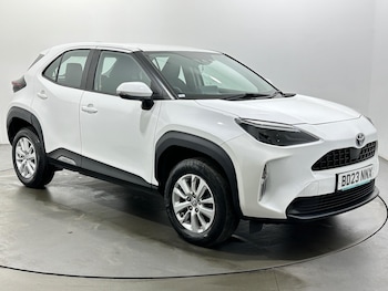 Used Toyota Yaris Cross 2023 for sale - 79388390: Photo