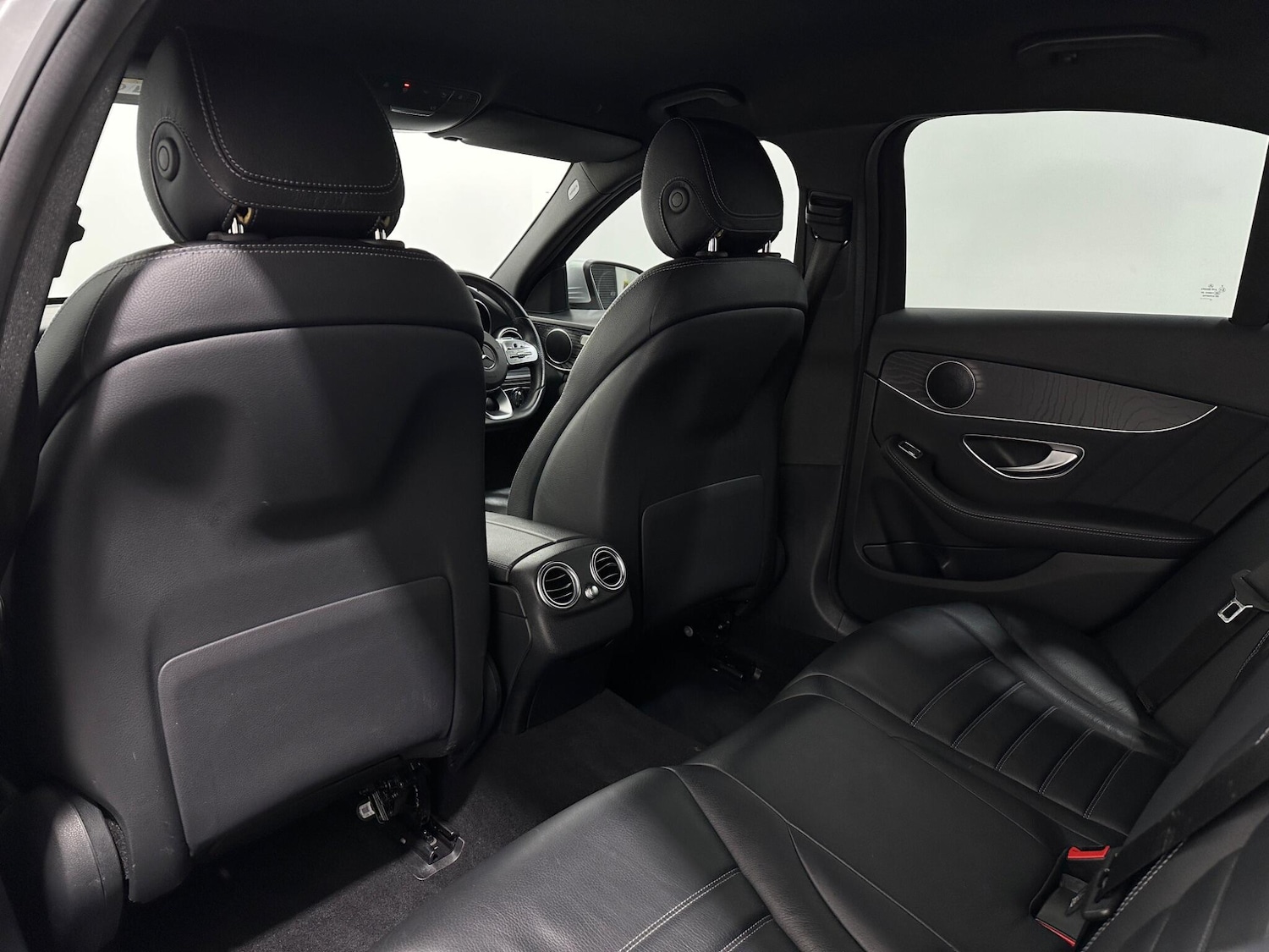 Used Mercedes-Benz C Class 2020 for sale - 78100623: Photo 40