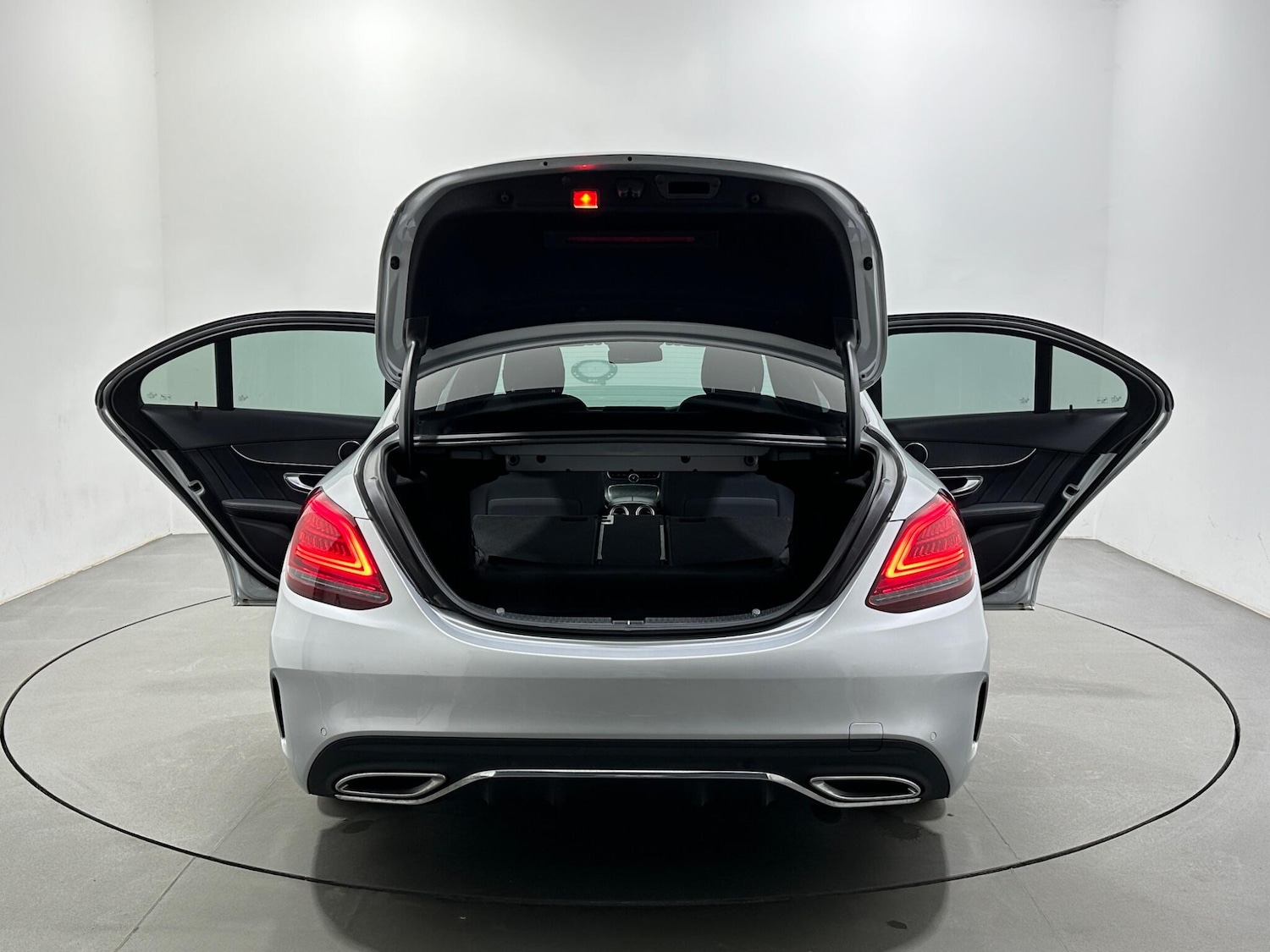 Used Mercedes-Benz C Class 2020 for sale - 78100623: Photo 46