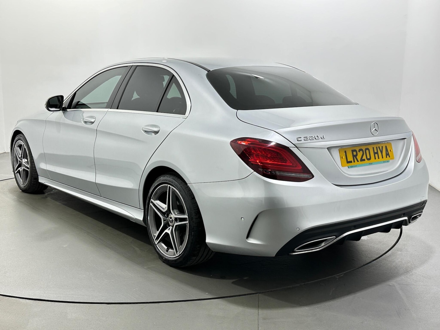 Used Mercedes-Benz C Class 2020 for sale - 78100623: Photo 6