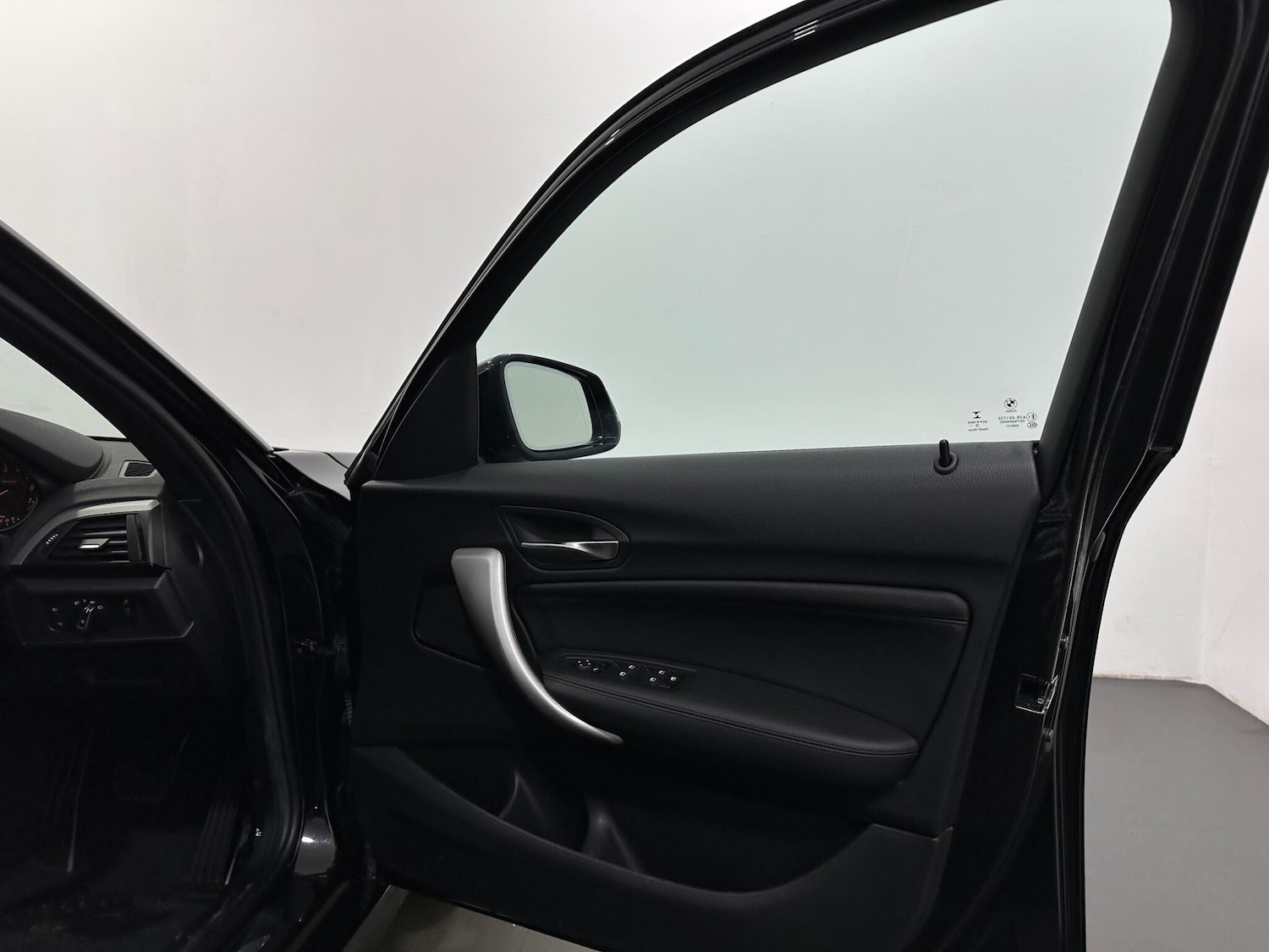 Used BMW 1 Series 2017 for sale - 77537833: Photo 33