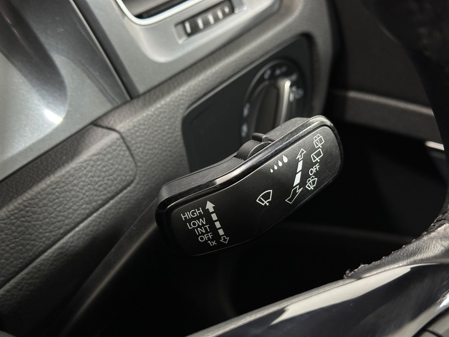 Used Volkswagen Golf 2020 for sale - 77400540: Photo 17