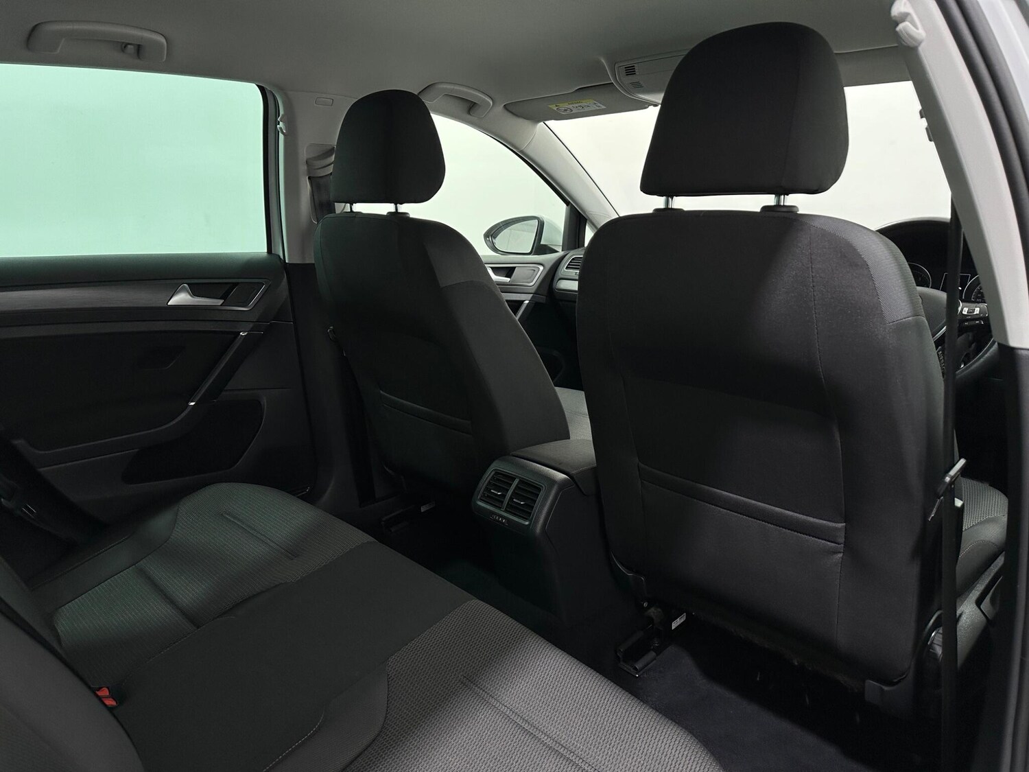 Used Volkswagen Golf 2020 for sale - 77400540: Photo 40