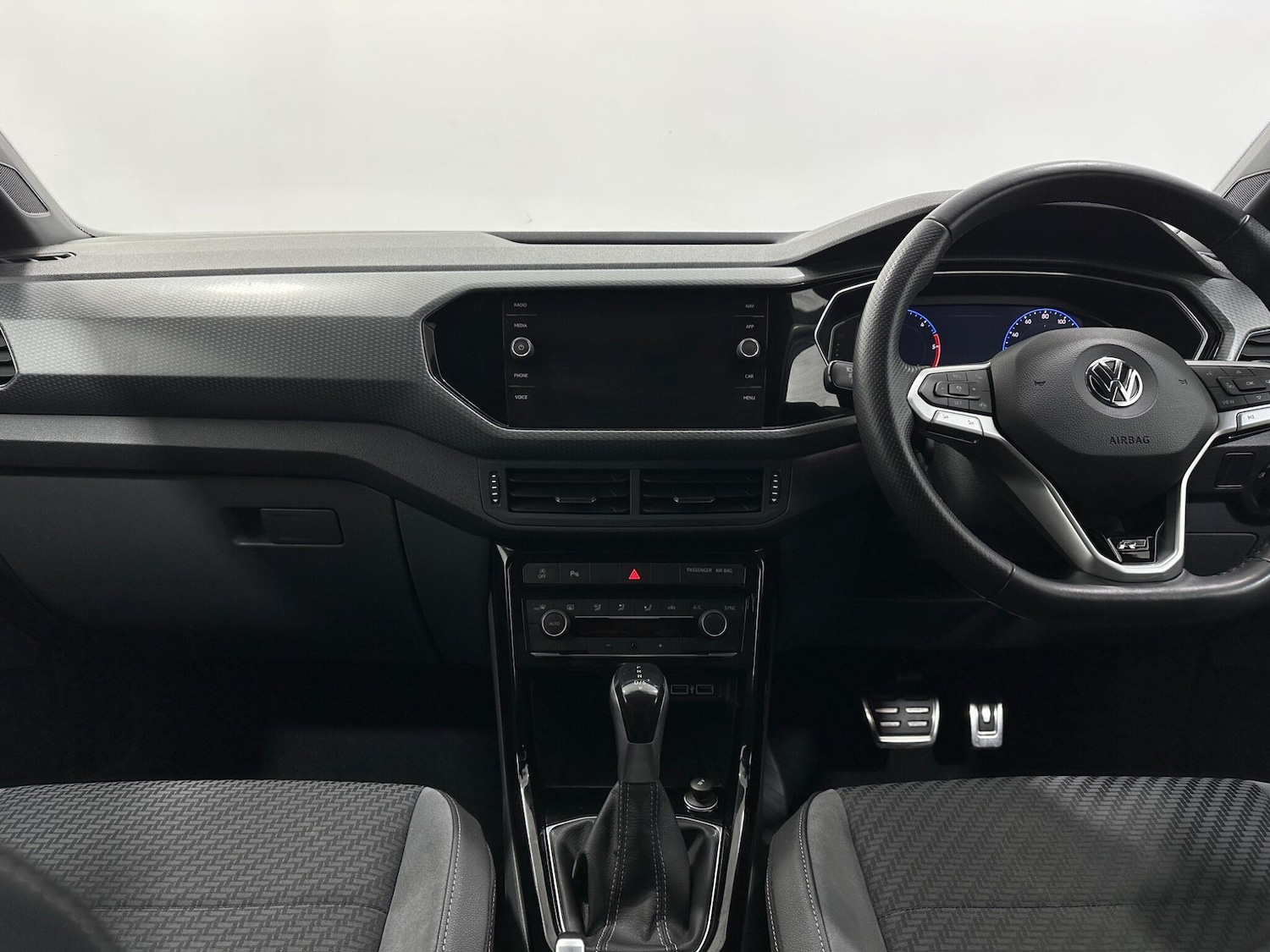 Used Volkswagen T-Cross 2020 for sale - 77426156: Photo 19