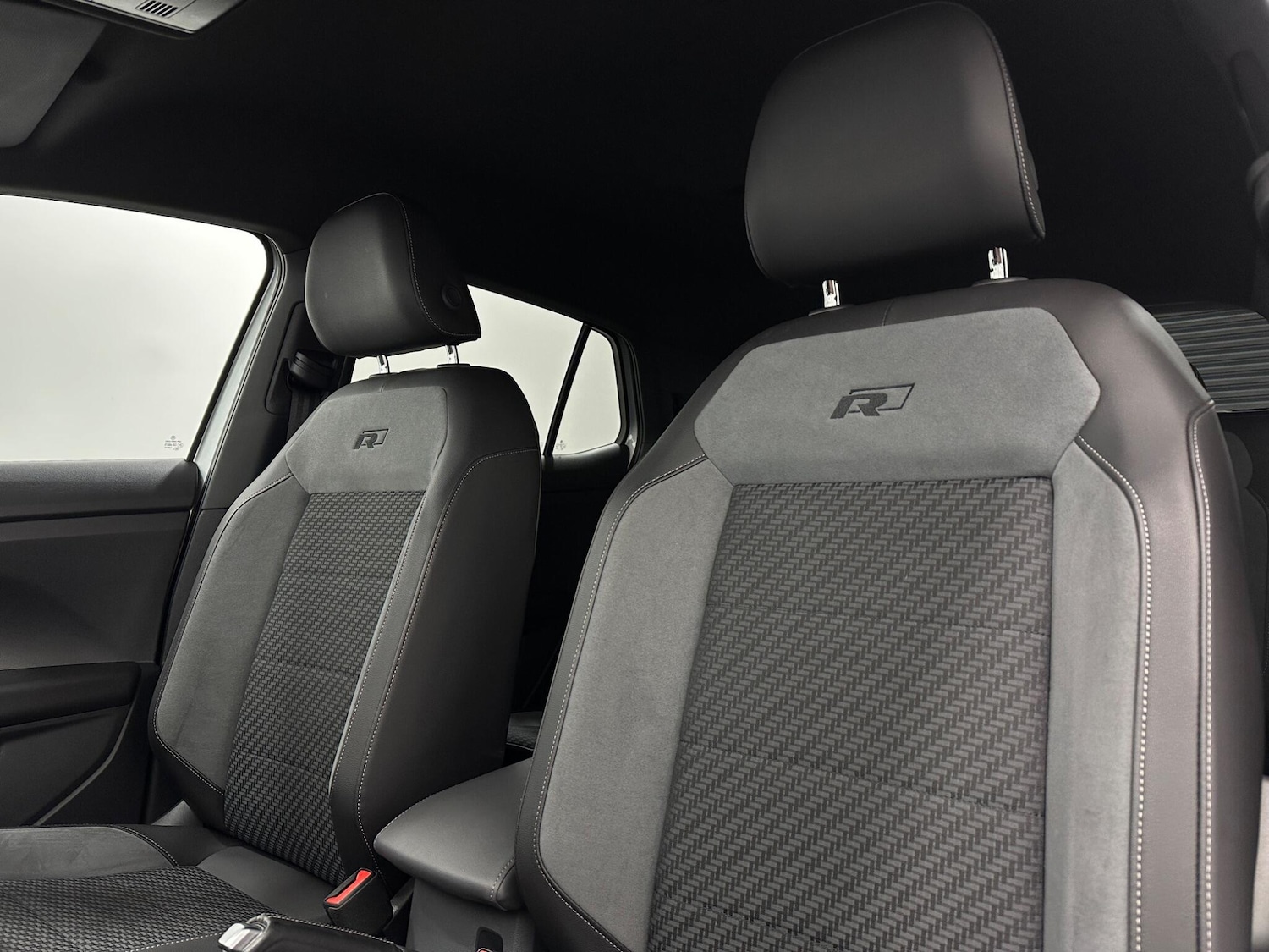 Used Volkswagen T-Cross 2020 for sale - 77426156: Photo 34