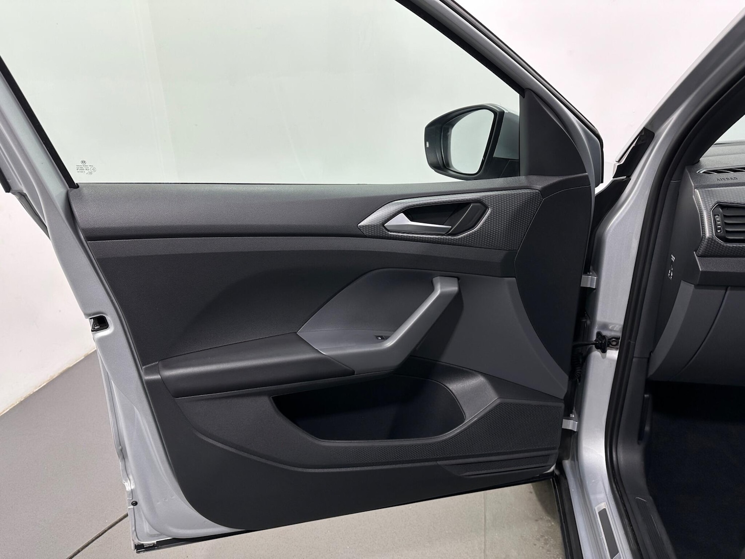 Used Volkswagen T-Cross 2020 for sale - 77426156: Photo 35