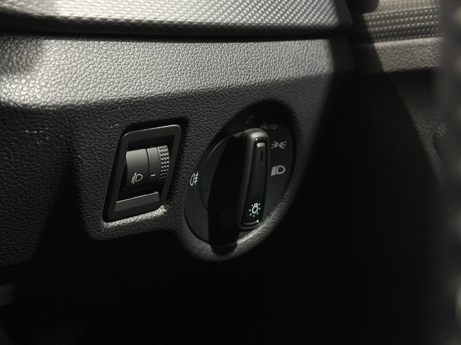 Used Skoda Kamiq 2020 for sale - 77237555: Photo 17