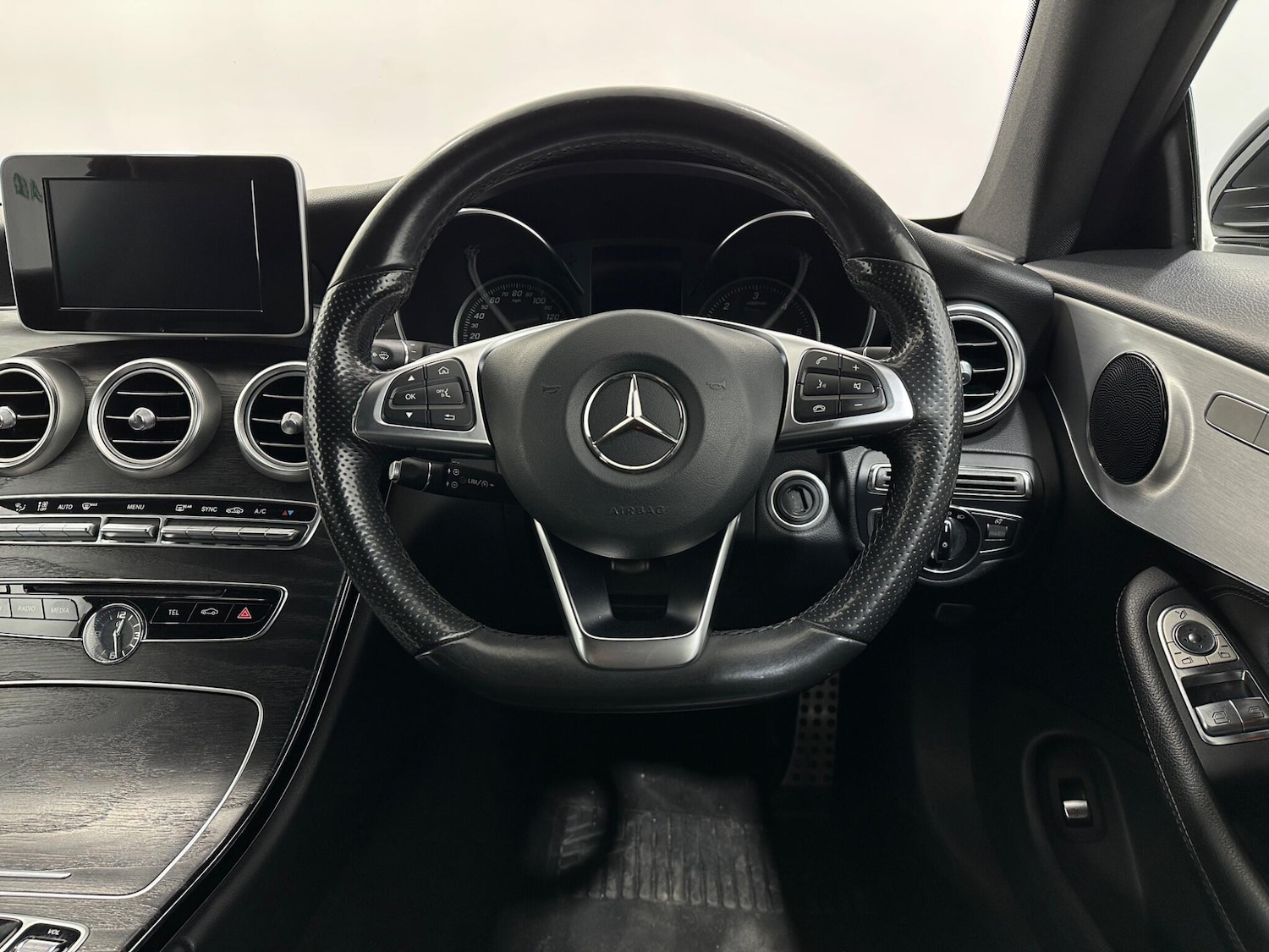 Used Mercedes-Benz C Class 2016 for sale - 78156962: Photo 13