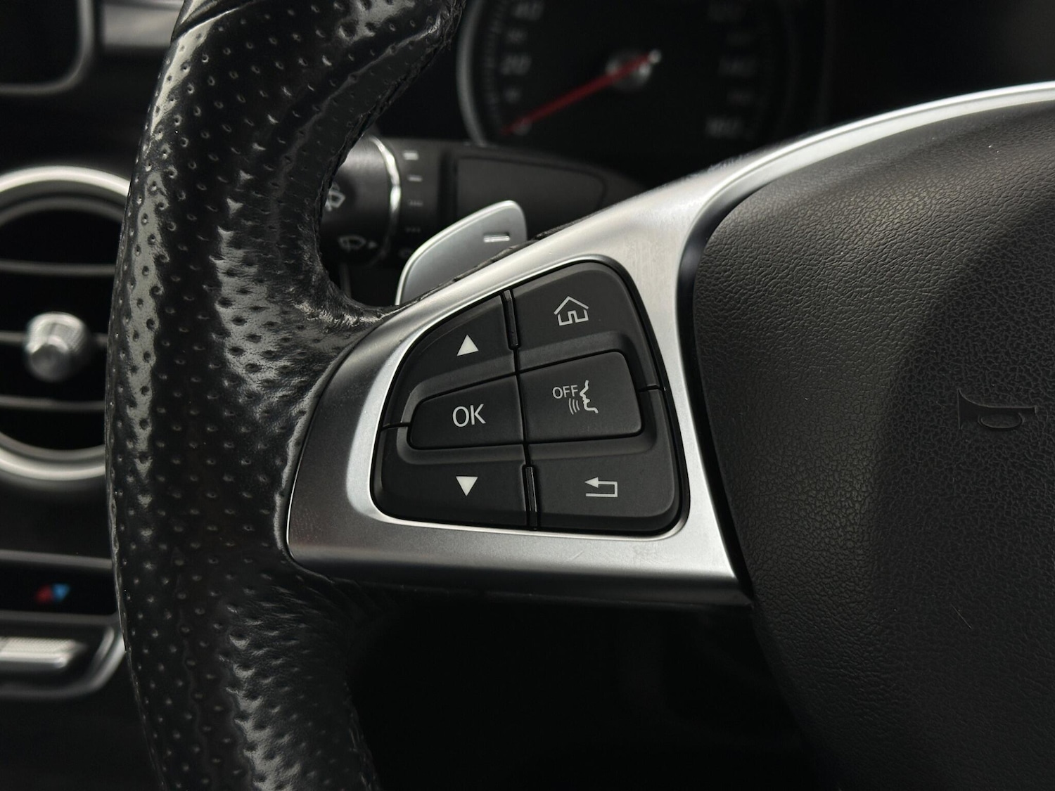 Used Mercedes-Benz C Class 2016 for sale - 78156962: Photo 15