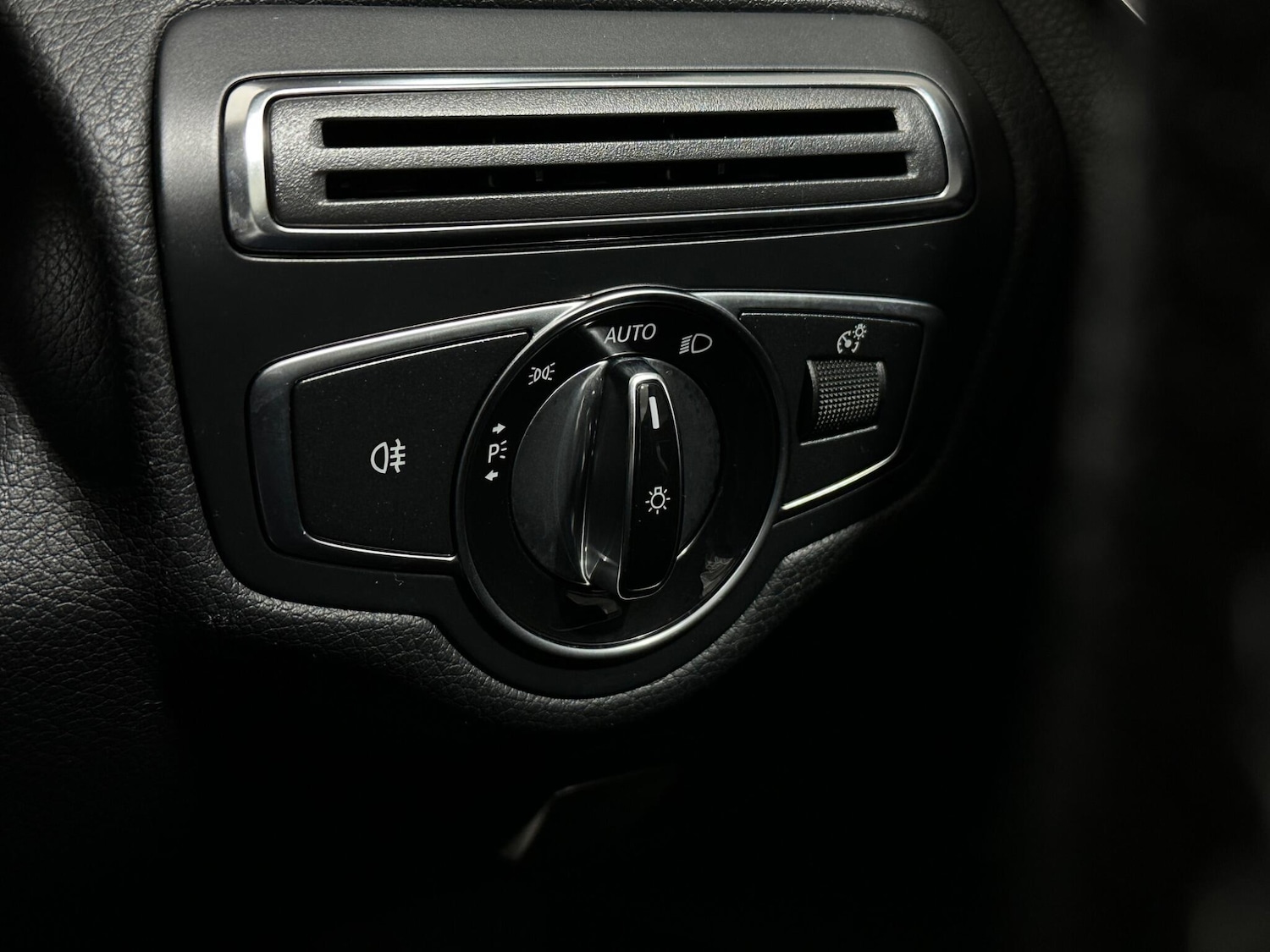 Used Mercedes-Benz C Class 2016 for sale - 78156962: Photo 18