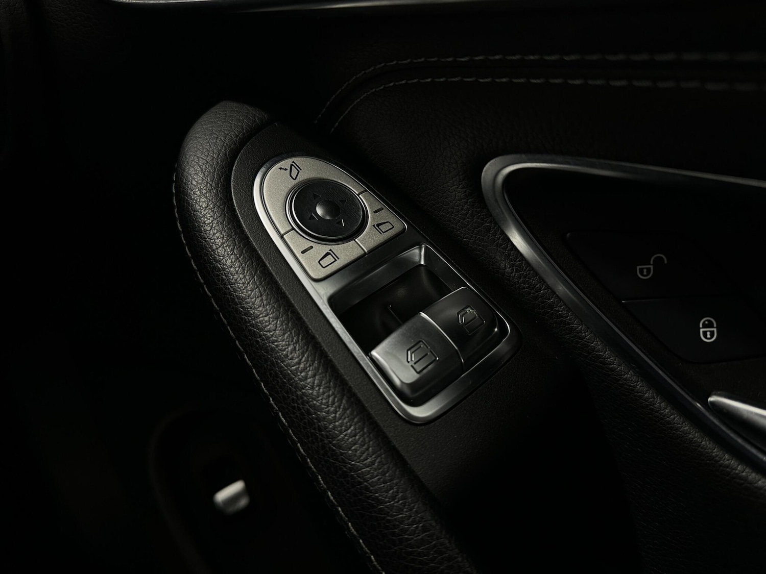 Used Mercedes-Benz C Class 2016 for sale - 78156962: Photo 19