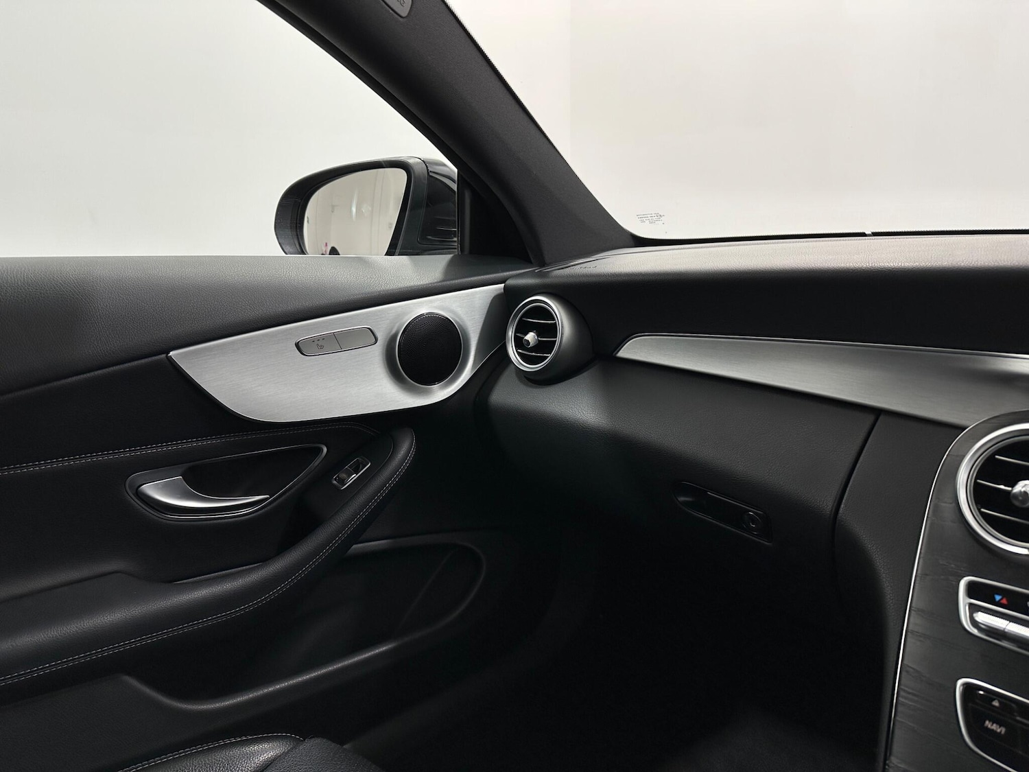 Used Mercedes-Benz C Class 2016 for sale - 78156962: Photo 28