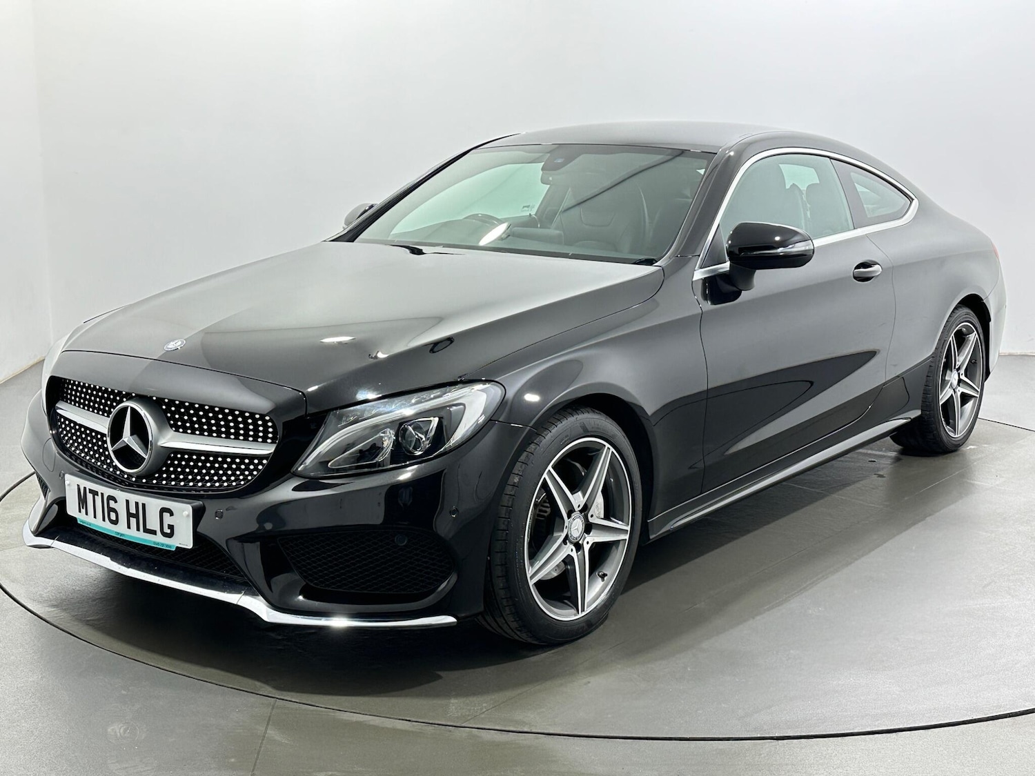 Used Mercedes-Benz C Class 2016 for sale - 78156962: Photo 4