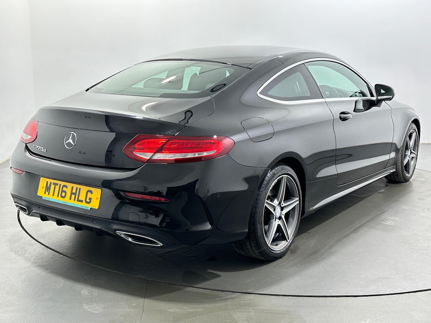 Used Mercedes-Benz C Class 2016 for sale - 78156962: Photo 8