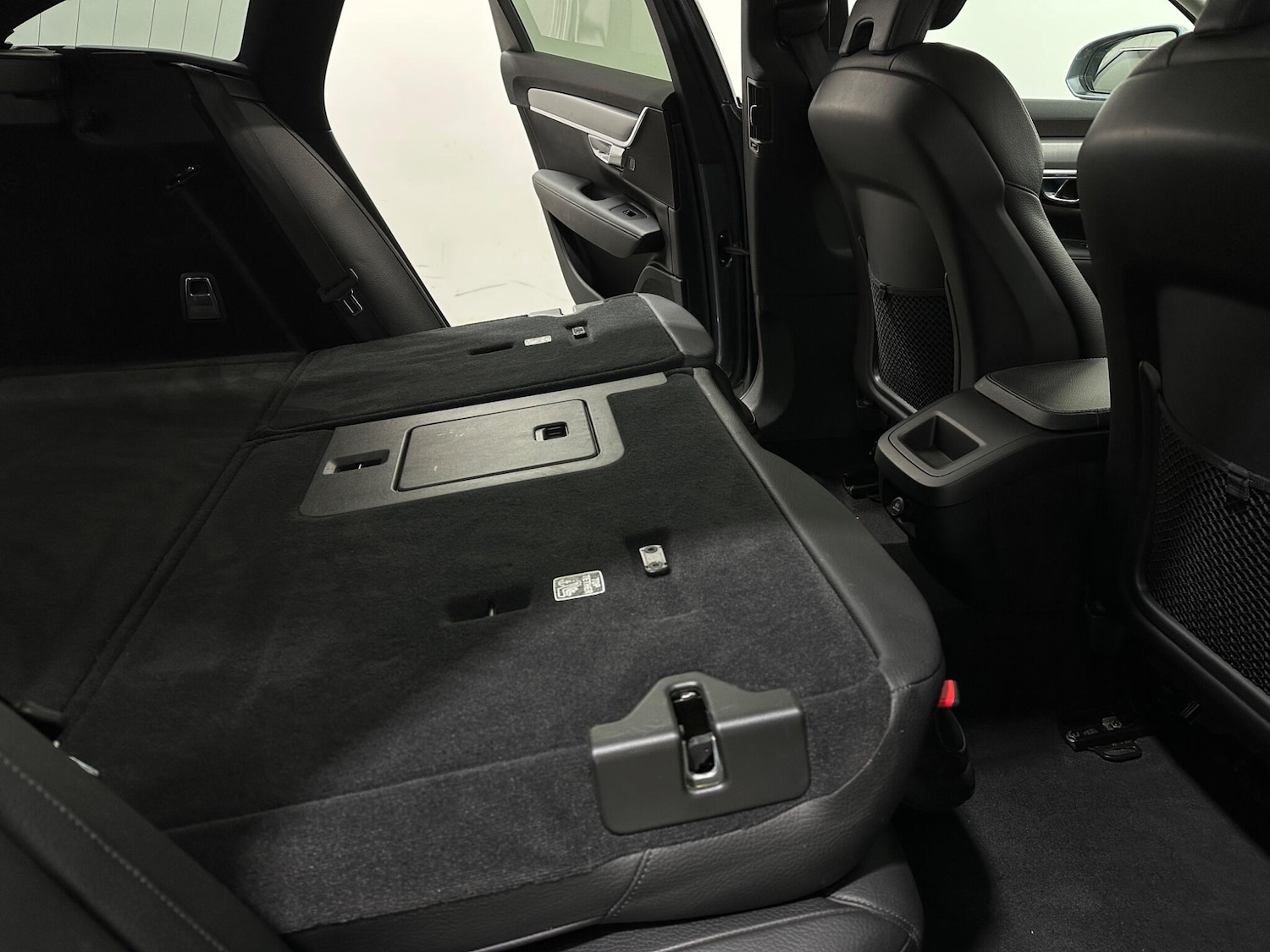 Used Volvo V90 for sale - 78057985: Photo 46