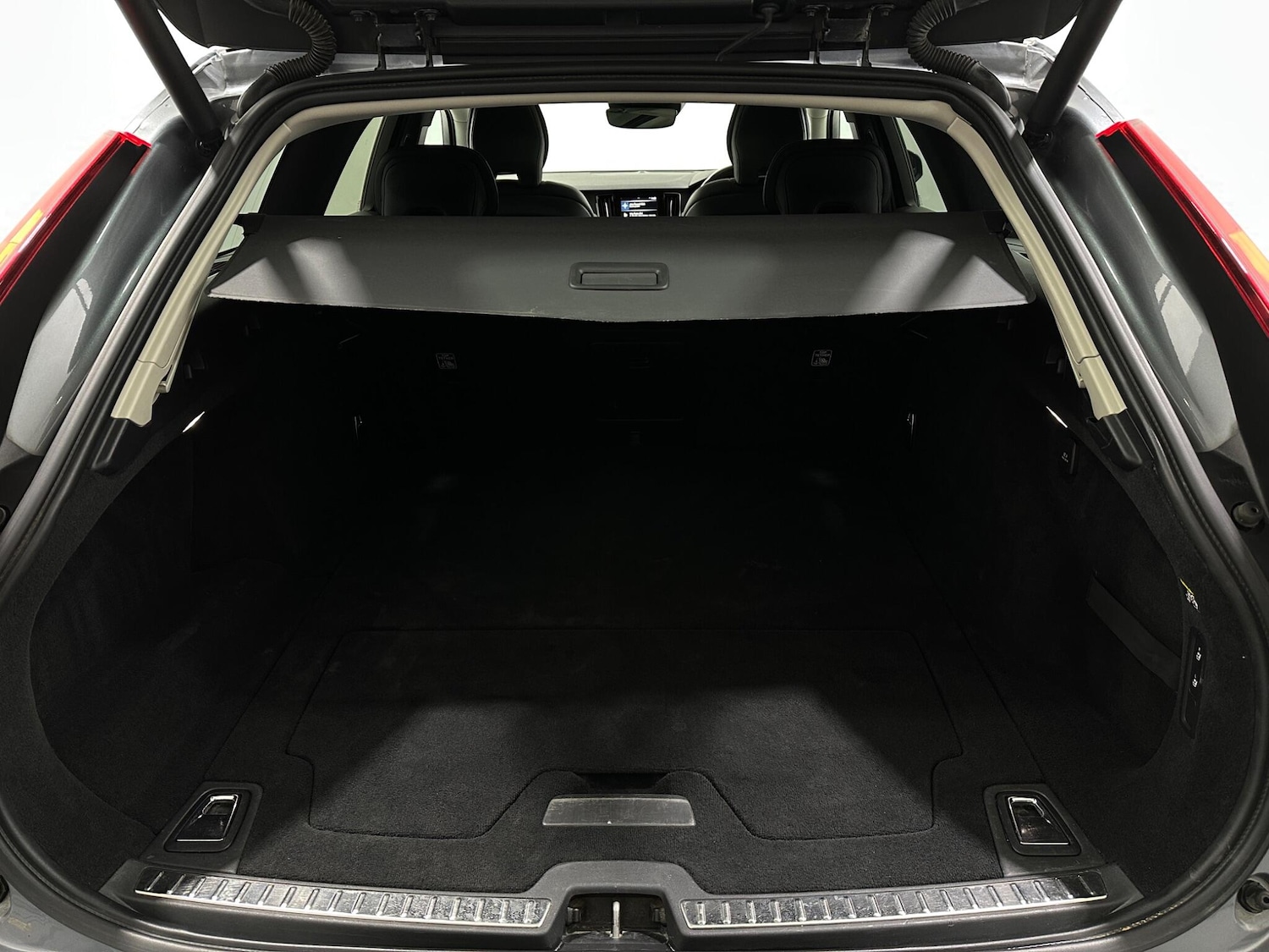 Used Volvo V90 for sale - 78057985: Photo 47