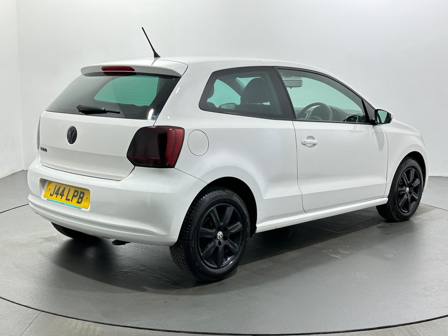 Used Volkswagen Polo for sale - 77084370: Photo 8