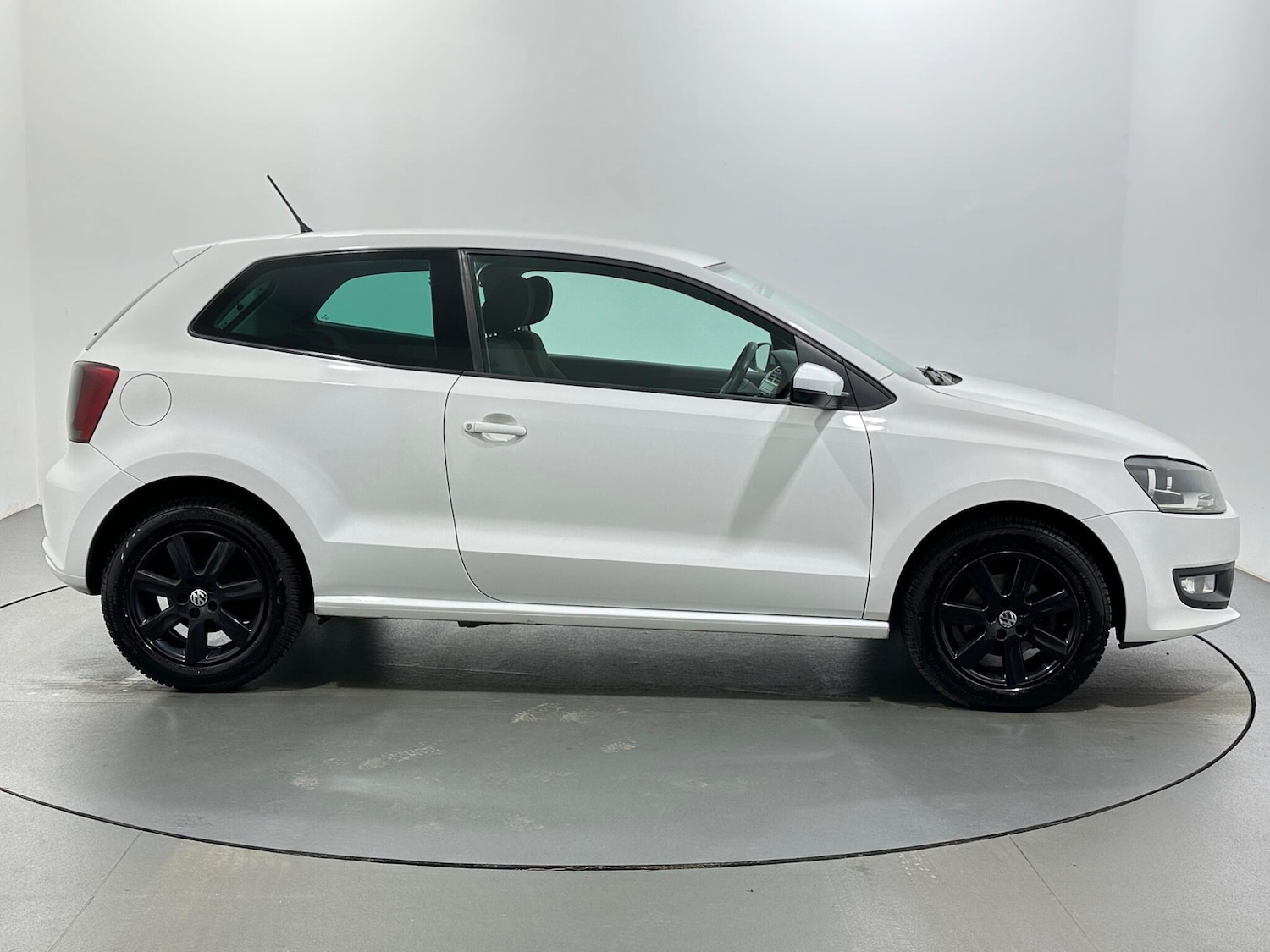 Used Volkswagen Polo for sale - 77084370: Photo 9