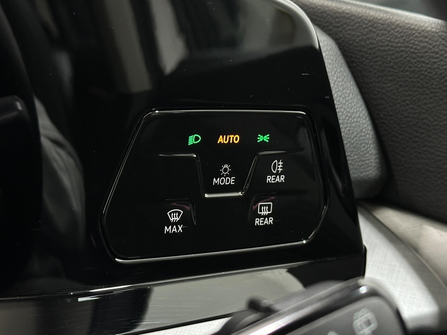 Used Volkswagen Golf for sale - 78100190: Photo 18