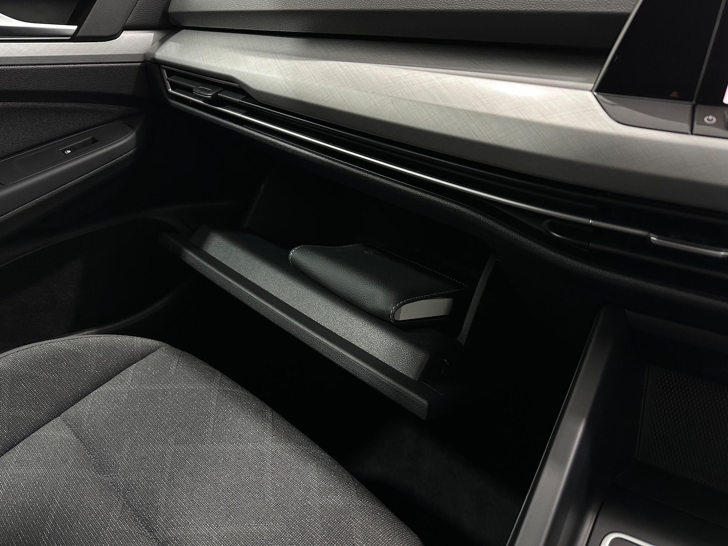 Used Volkswagen Golf for sale - 78100190: Photo 29