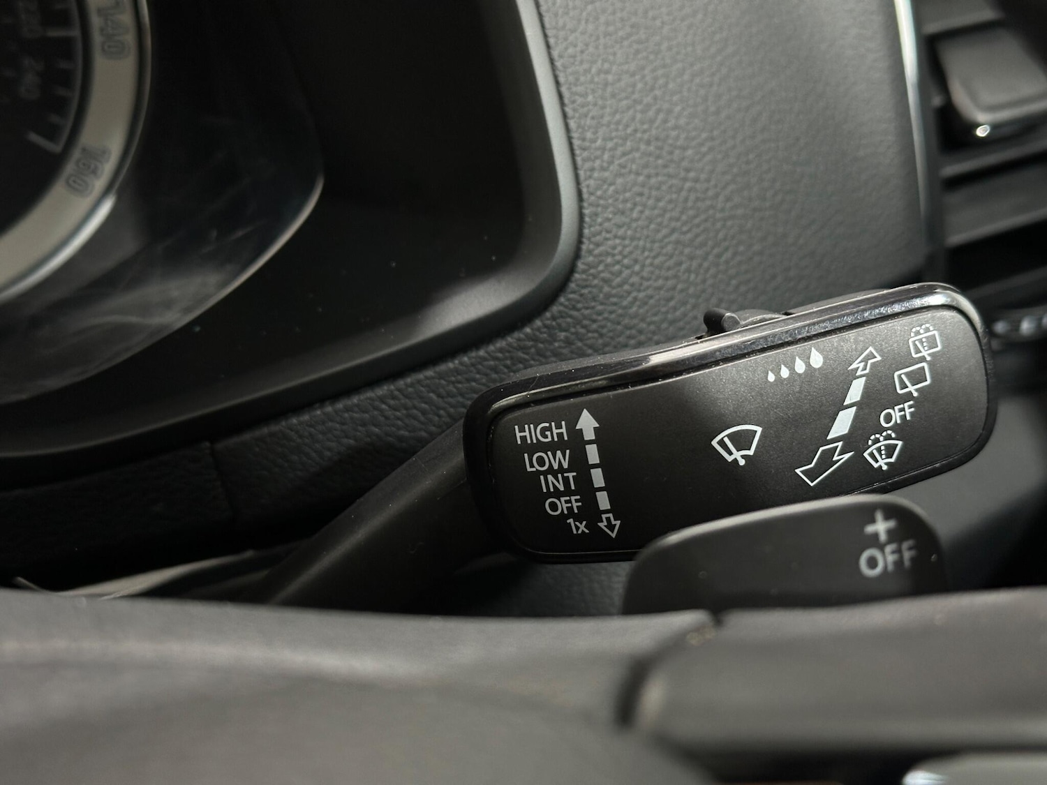 Used Skoda Karoq for sale - 78220149: Photo 16