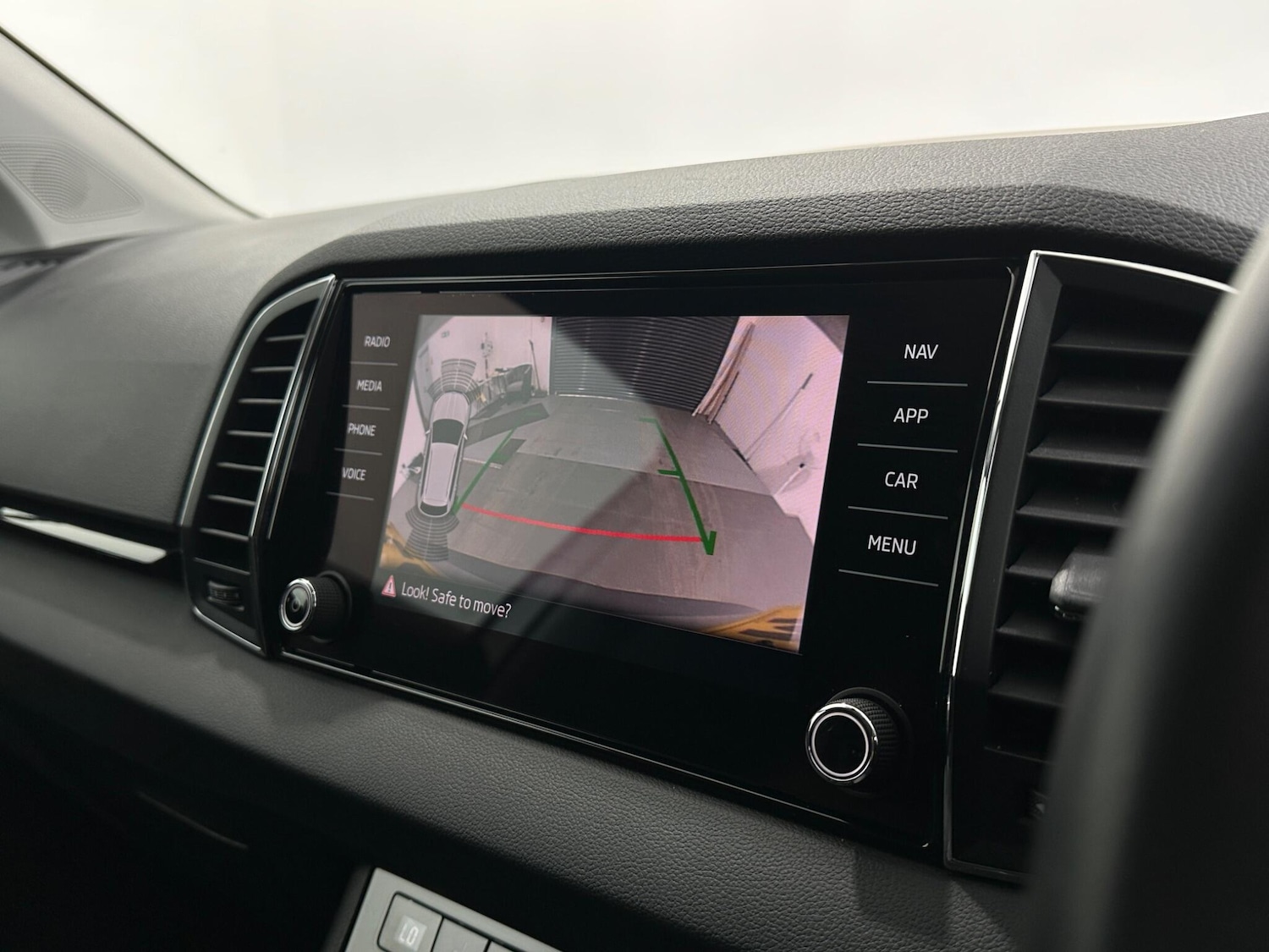 Used Skoda Karoq for sale - 78220149: Photo 23