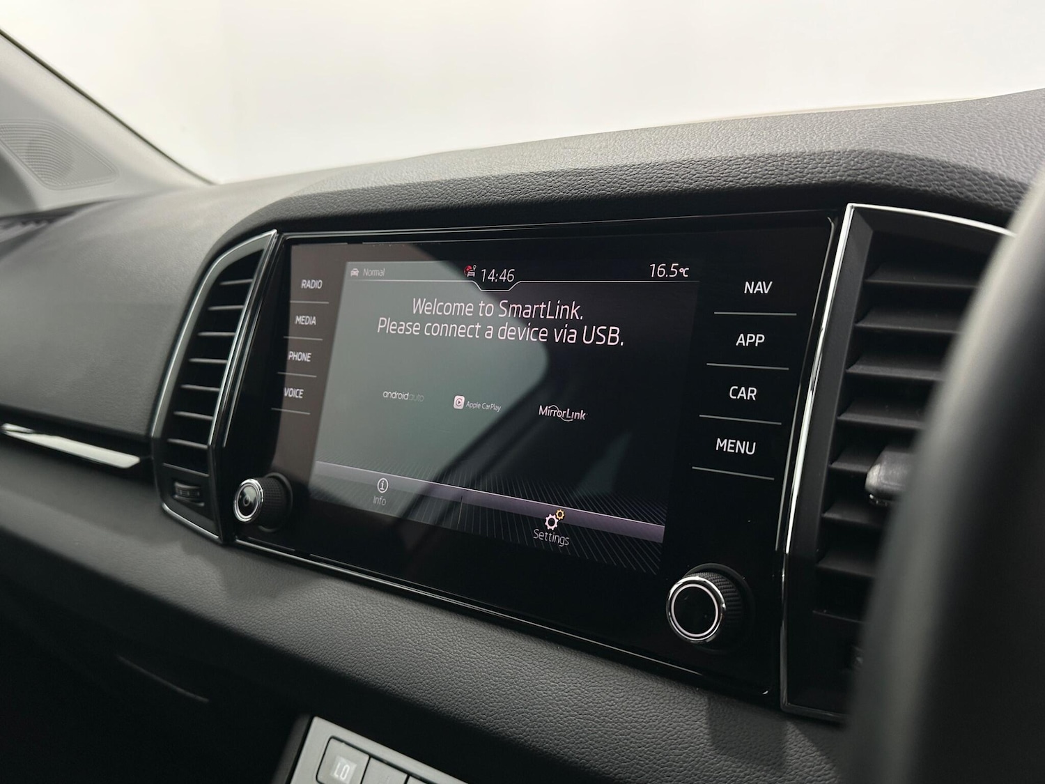 Used Skoda Karoq for sale - 78220149: Photo 24