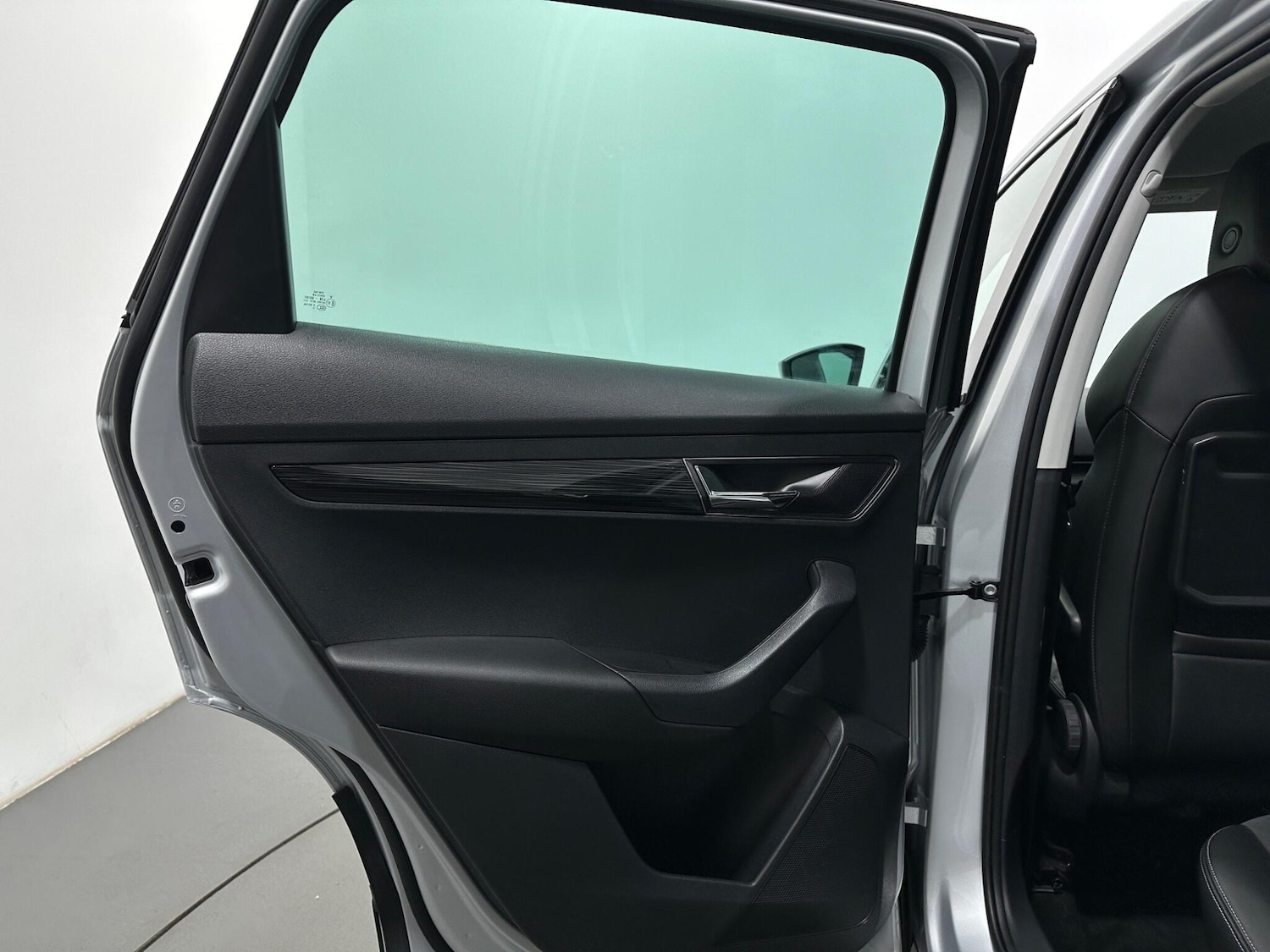 Used Skoda Karoq for sale - 78220149: Photo 42