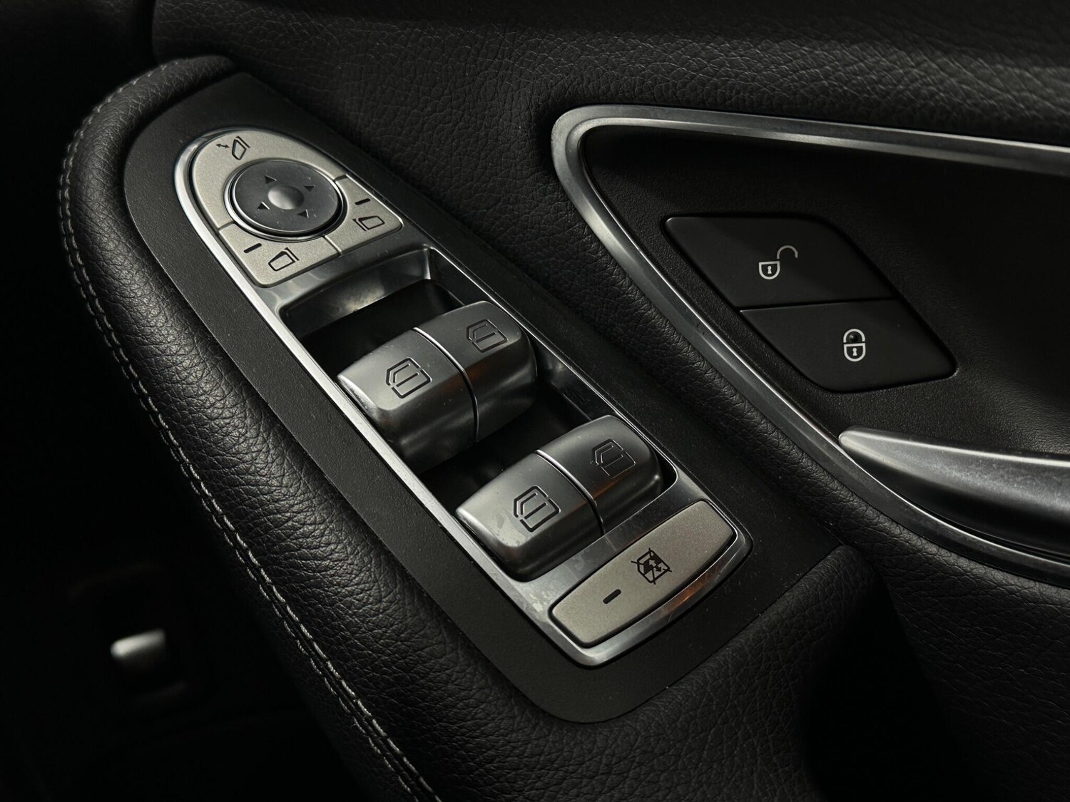 Used Mercedes-Benz C Class for sale - 77574469: Photo 19